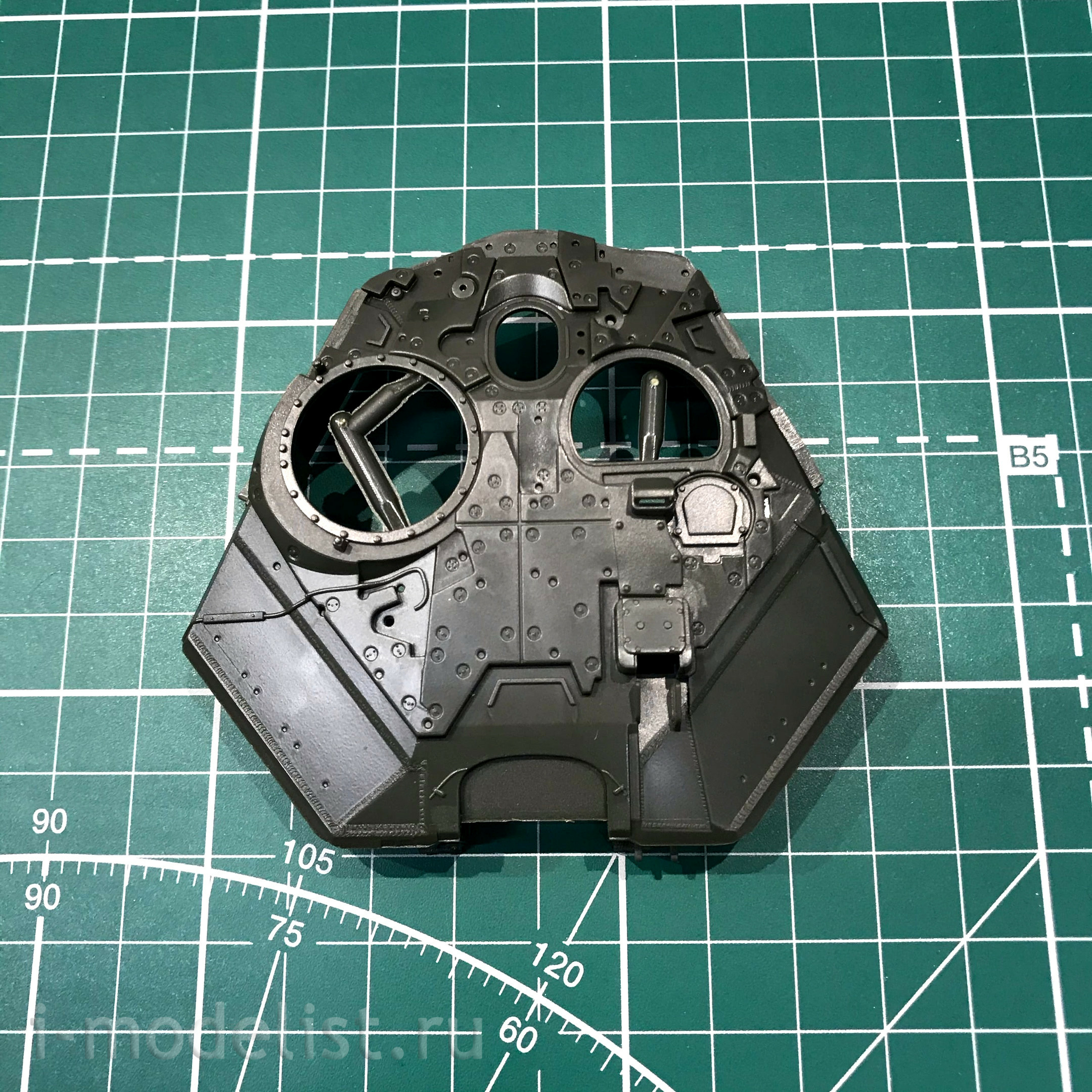 ES-005 Meng 1/35 Russian T-90A main battle tank, Special version (under license from UVZ)