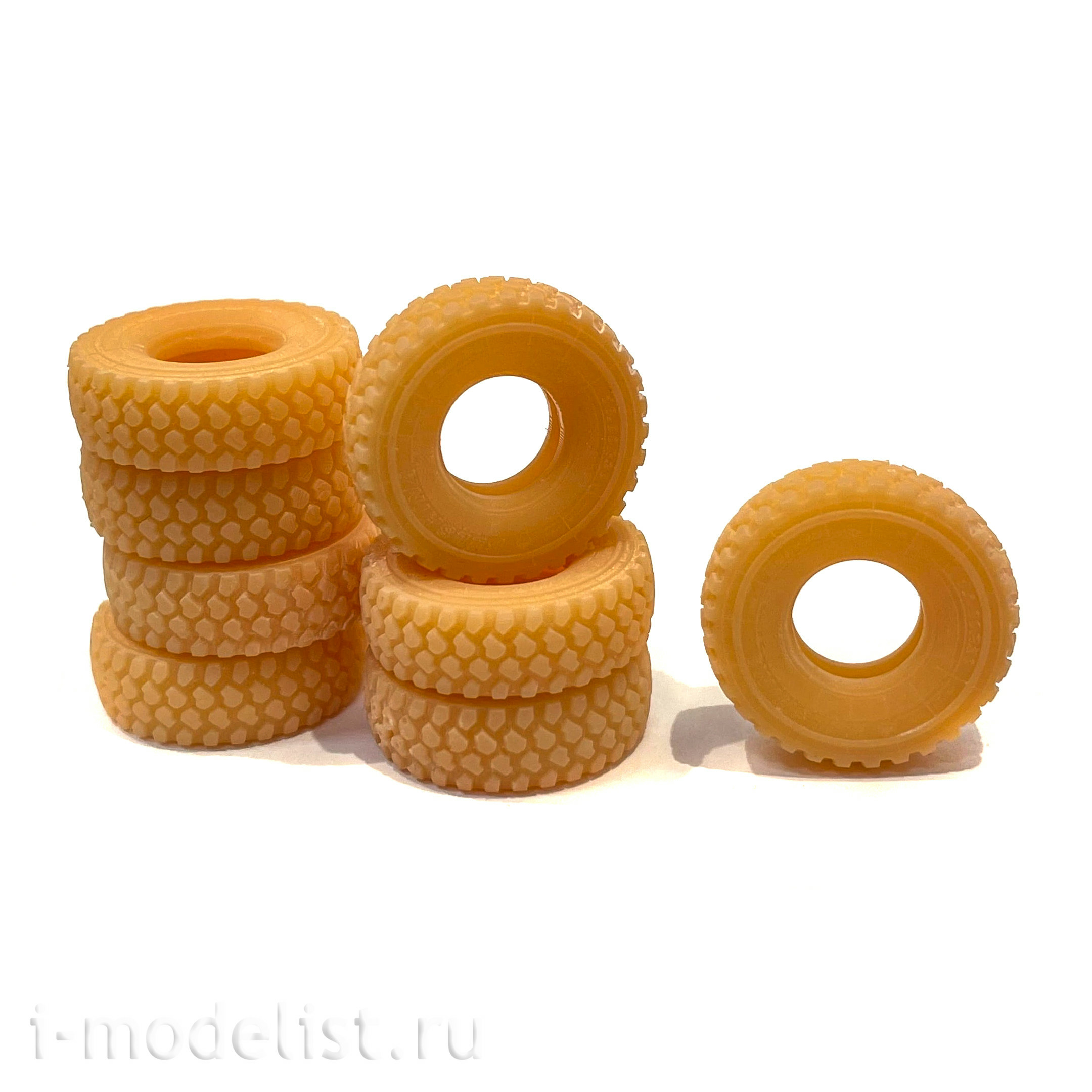 Im72019 Imodelist 1/72 Highly detailed wheels for the Russian BMP 