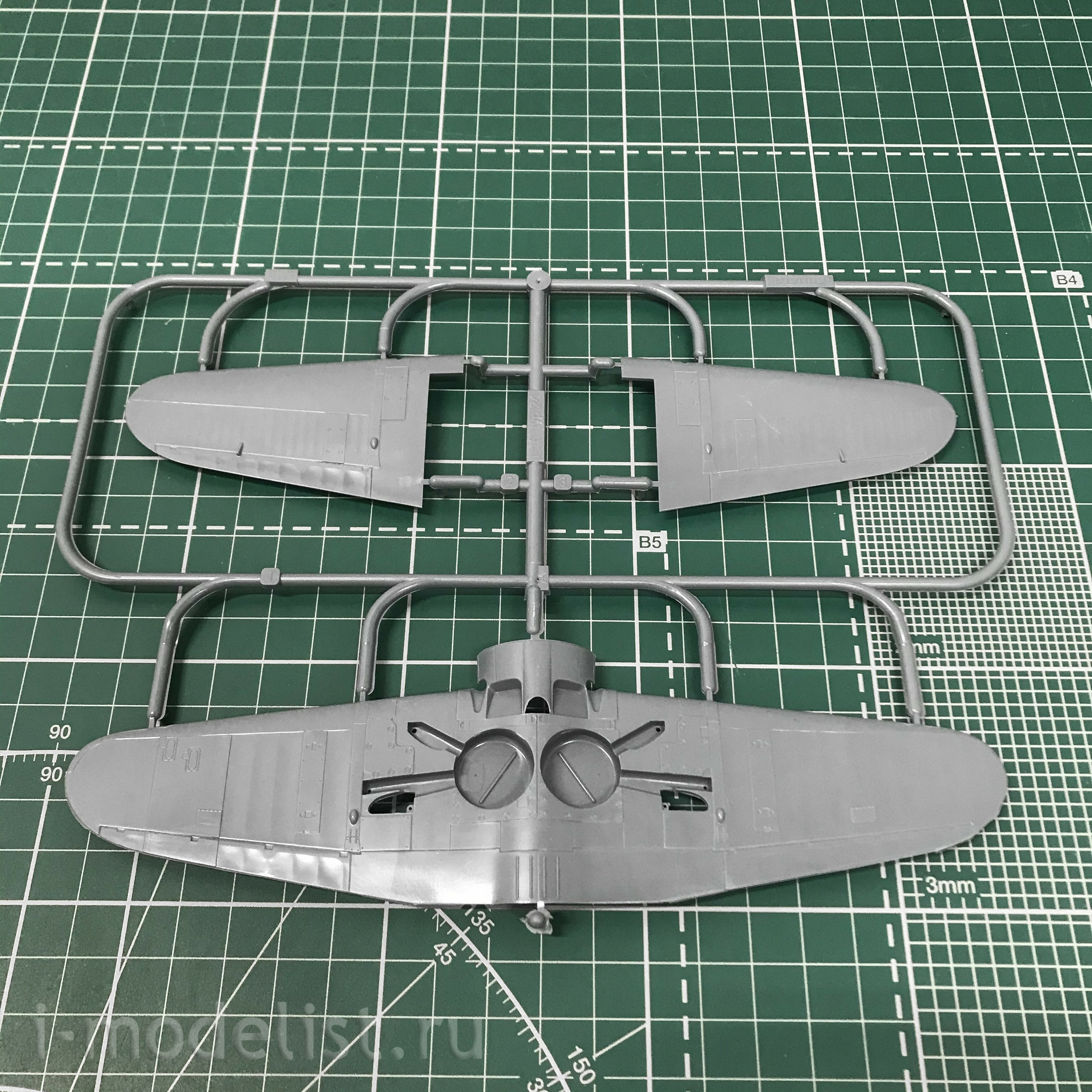 8465 Edward 1/48 I-16 Type 18