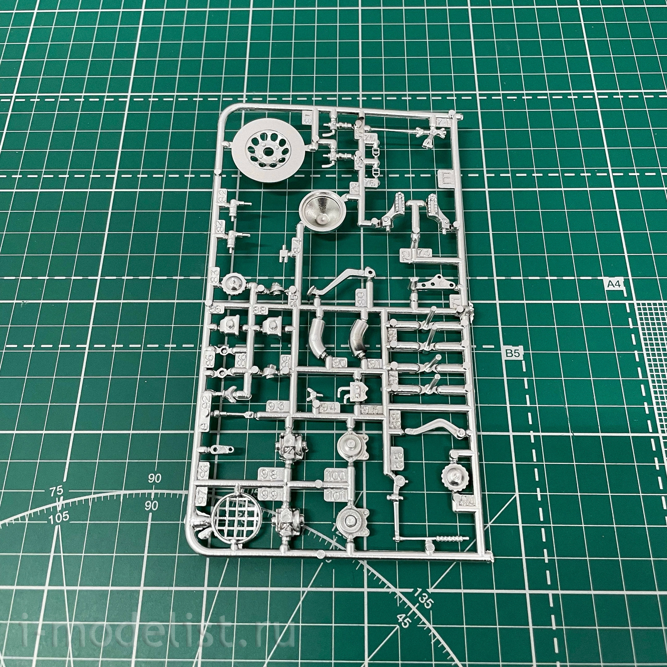 4641 Italeri 1/9 Motorcycle B. M. W. R80 G/S 1000 Paris Dakar 1985