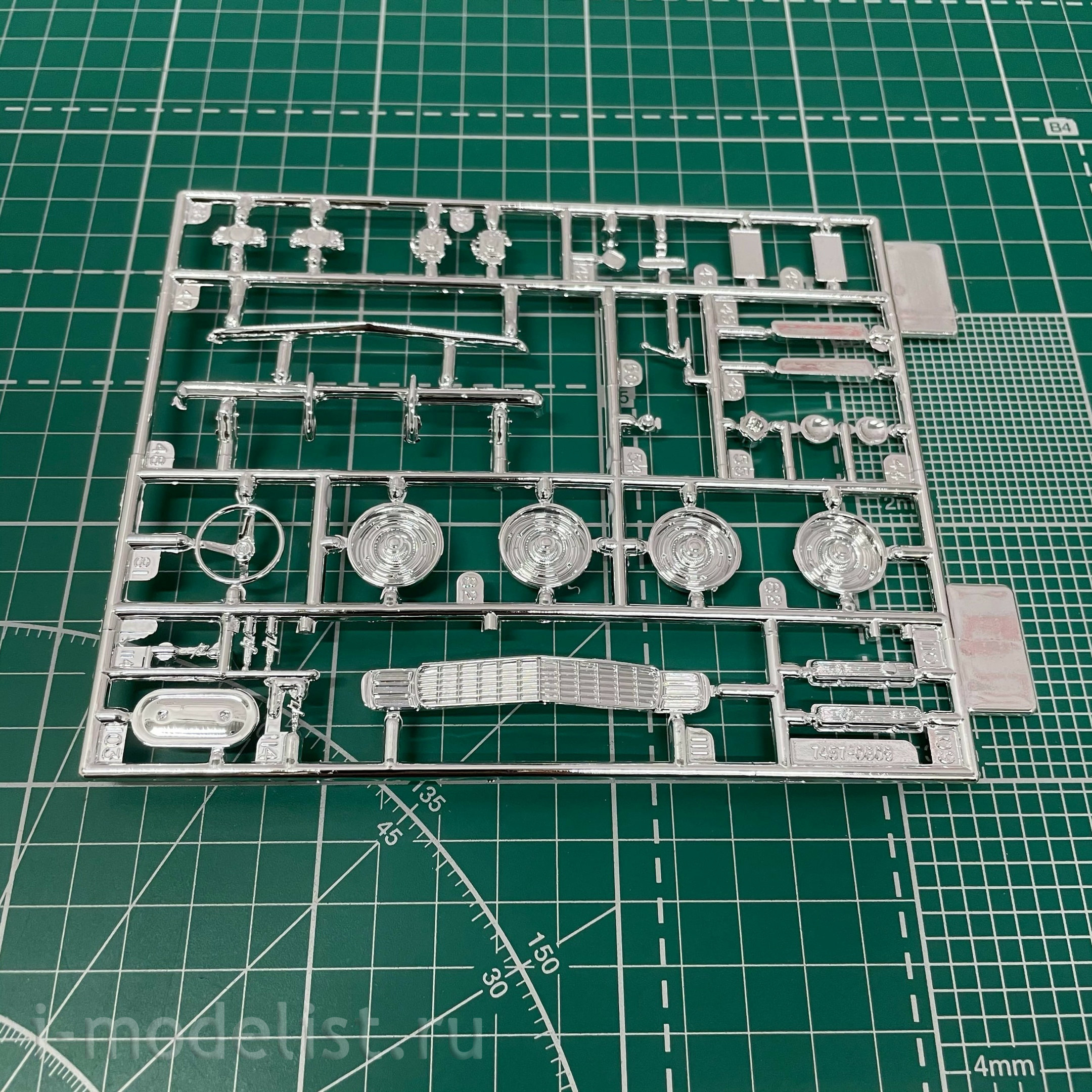 17457 Revell 1/25 Car '69 Camaro Z/28