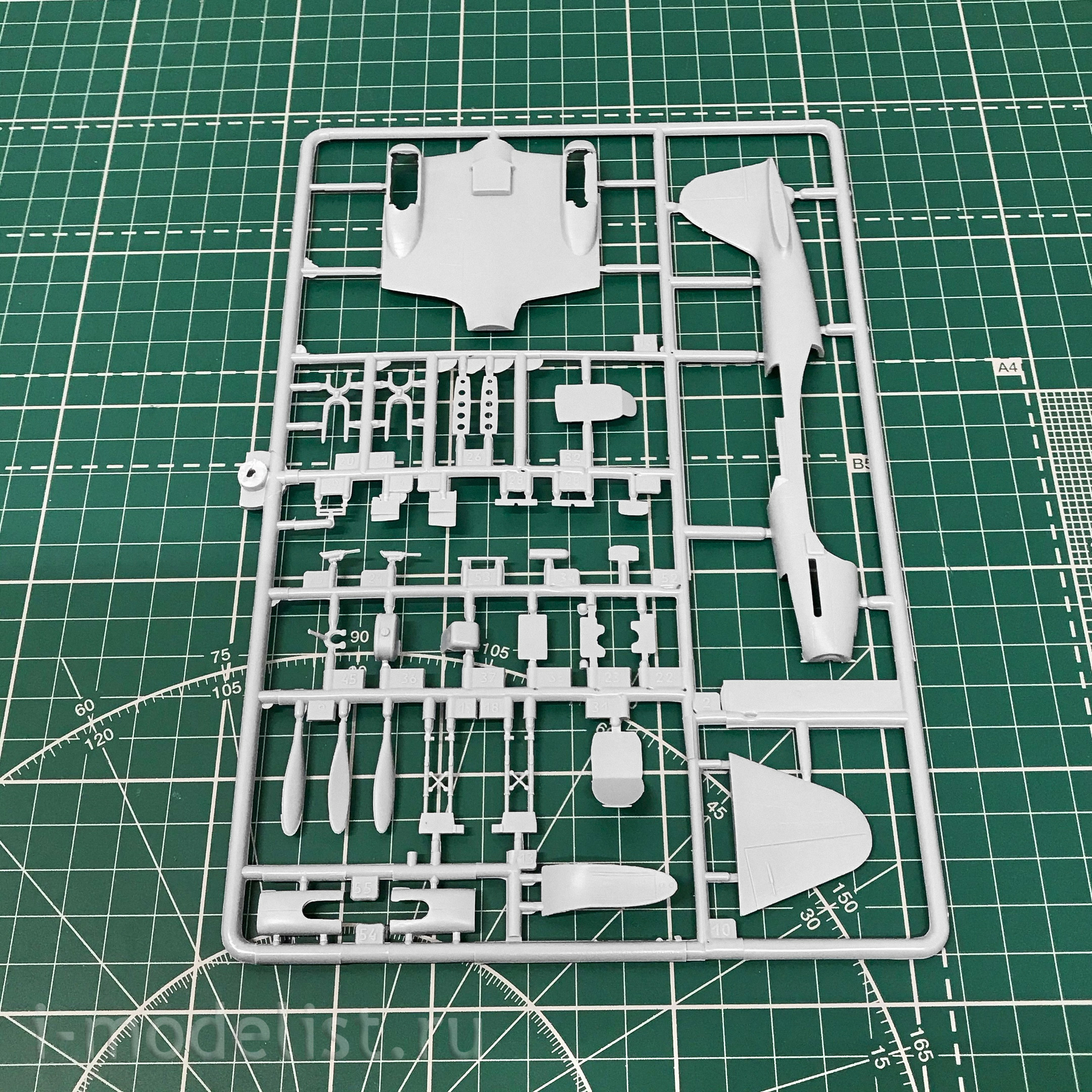 72047 ARK-models 1/72 Il-2 attack Aircraft