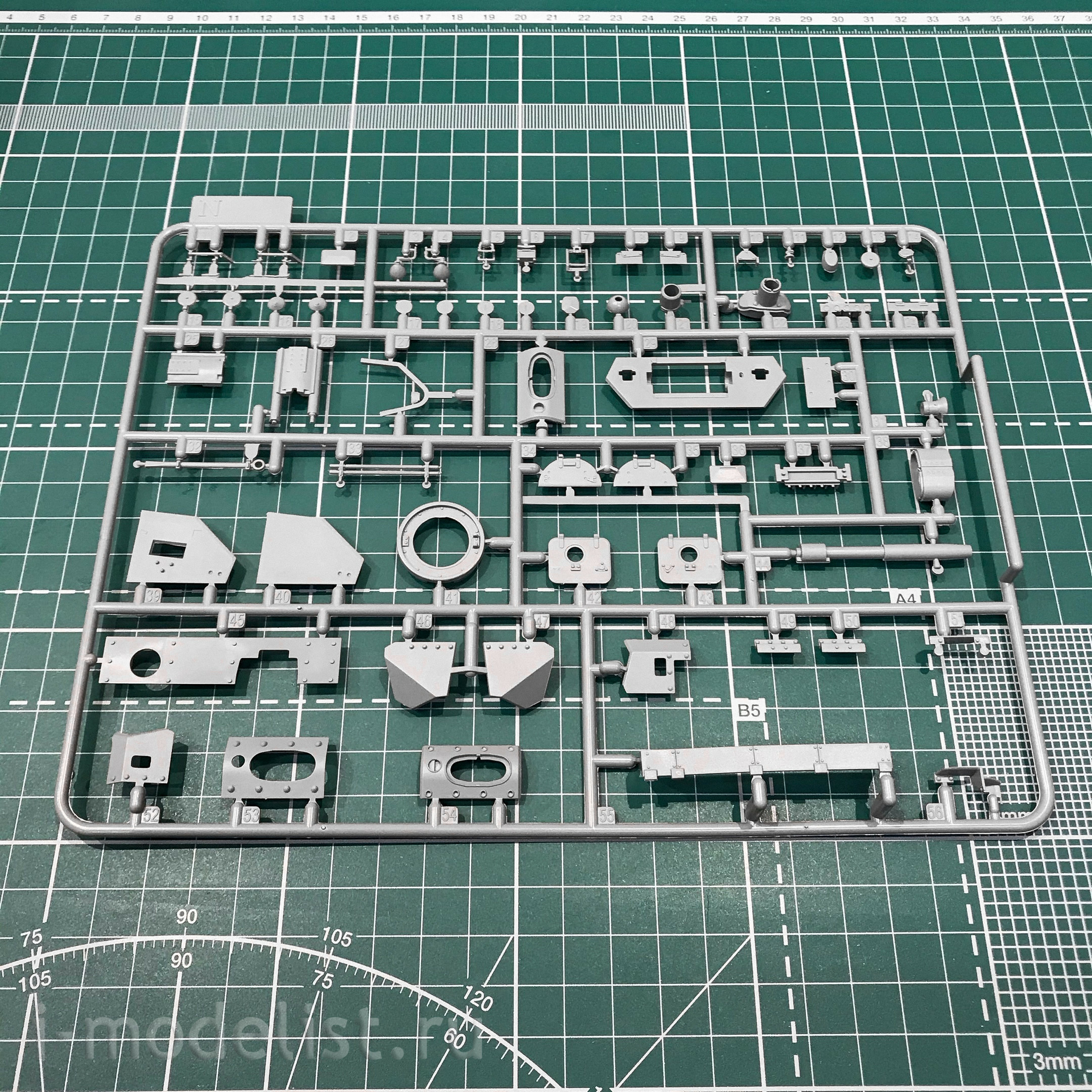 BT-003 Border Model 1/35 German tank Pz.Kpfw.IV Ausf.F