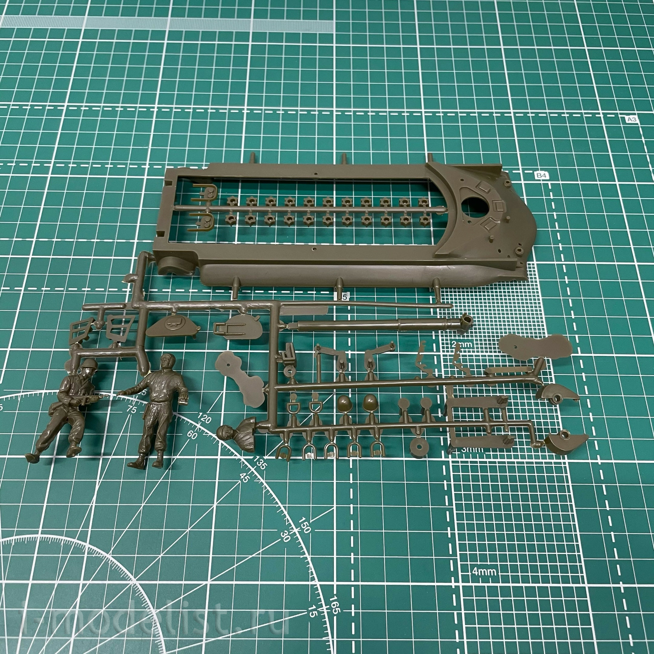 17853 Revell 1/35 American medium tank 