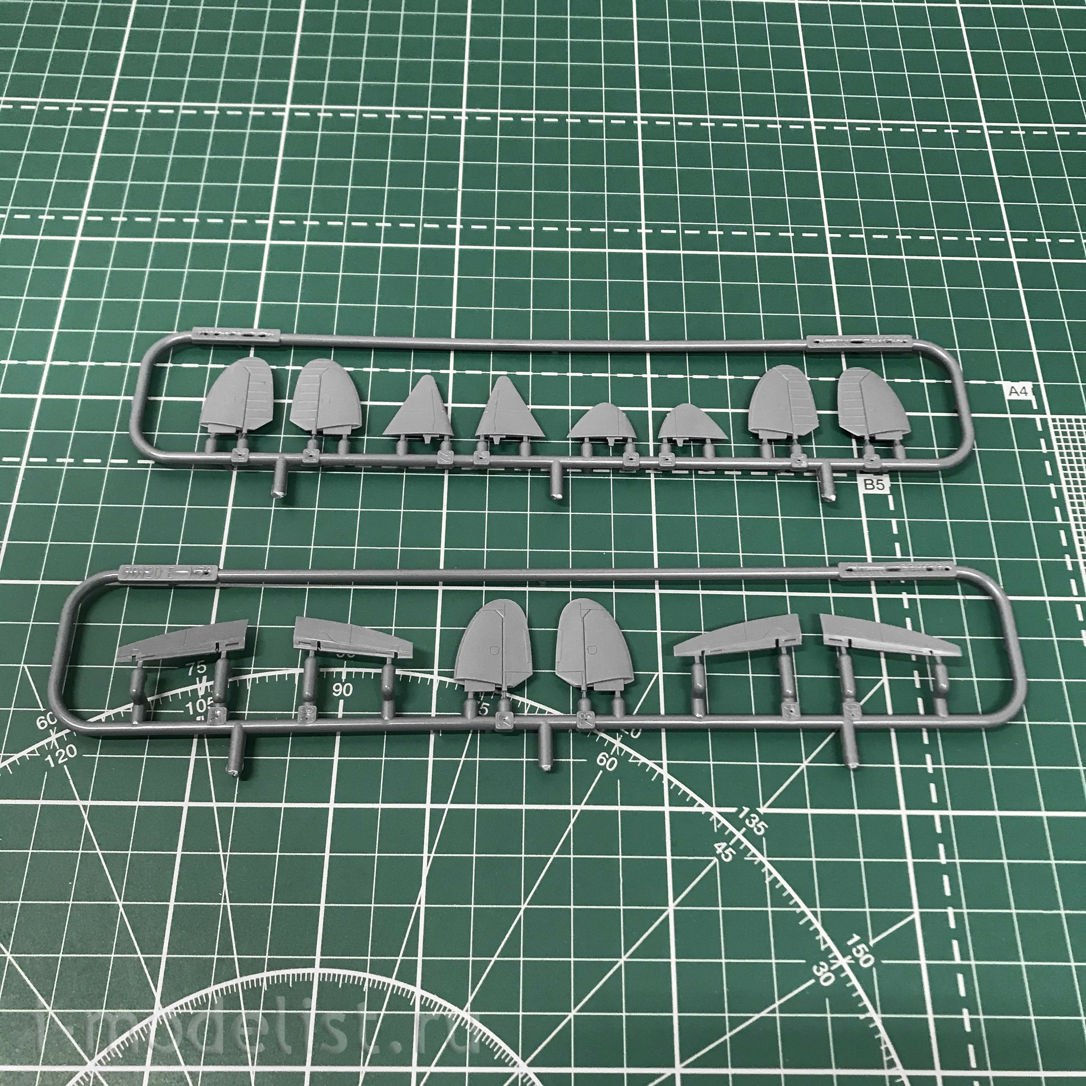 7431 Edward 1/72 Spitfire Mk. IXc late version