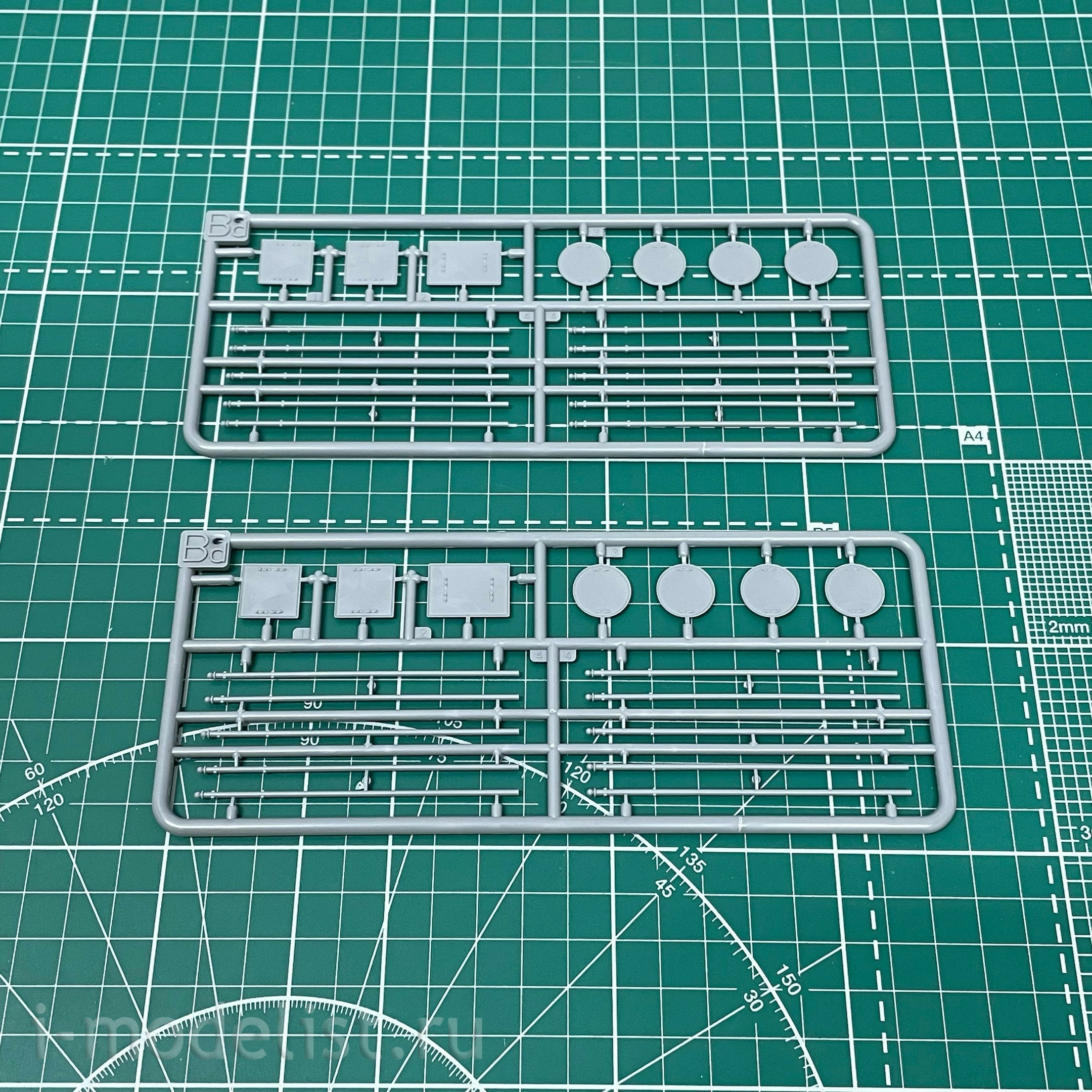 35645 MiniArt 1/35 Road signs. France of the 1930s and 40s.