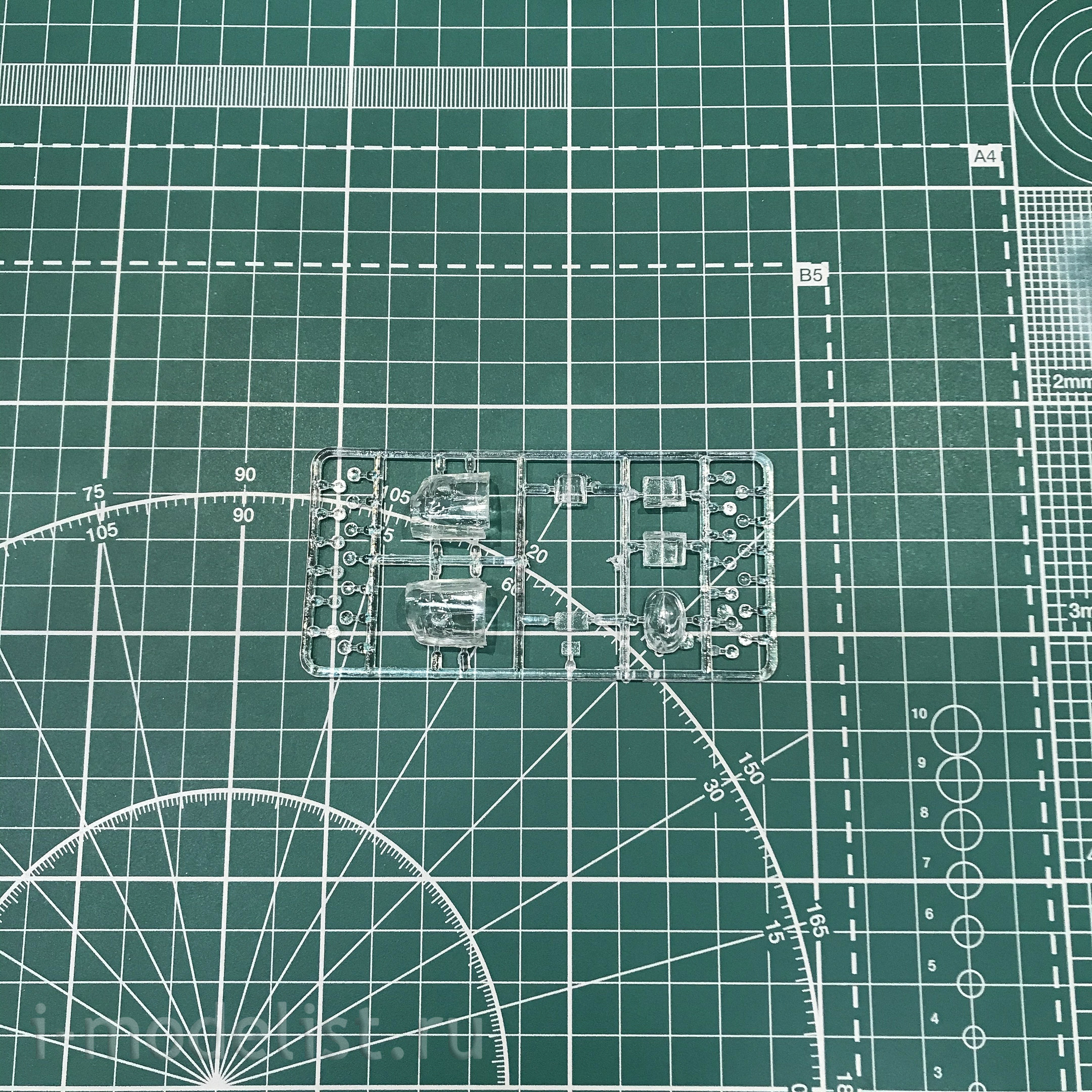 14510 Orient Express 1/144 Transport helicopter 