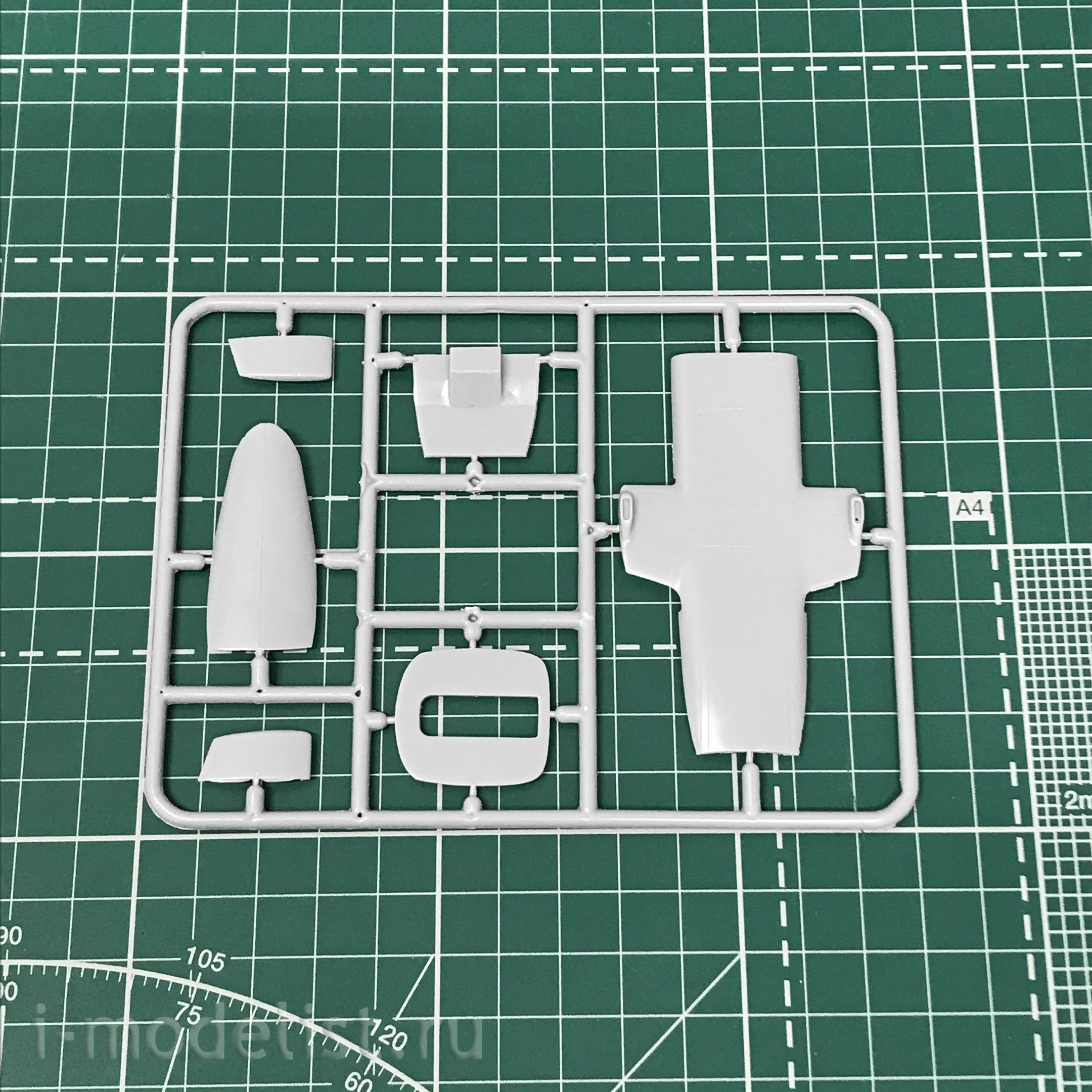 72226 Amodel 1/72 Antonov an-28