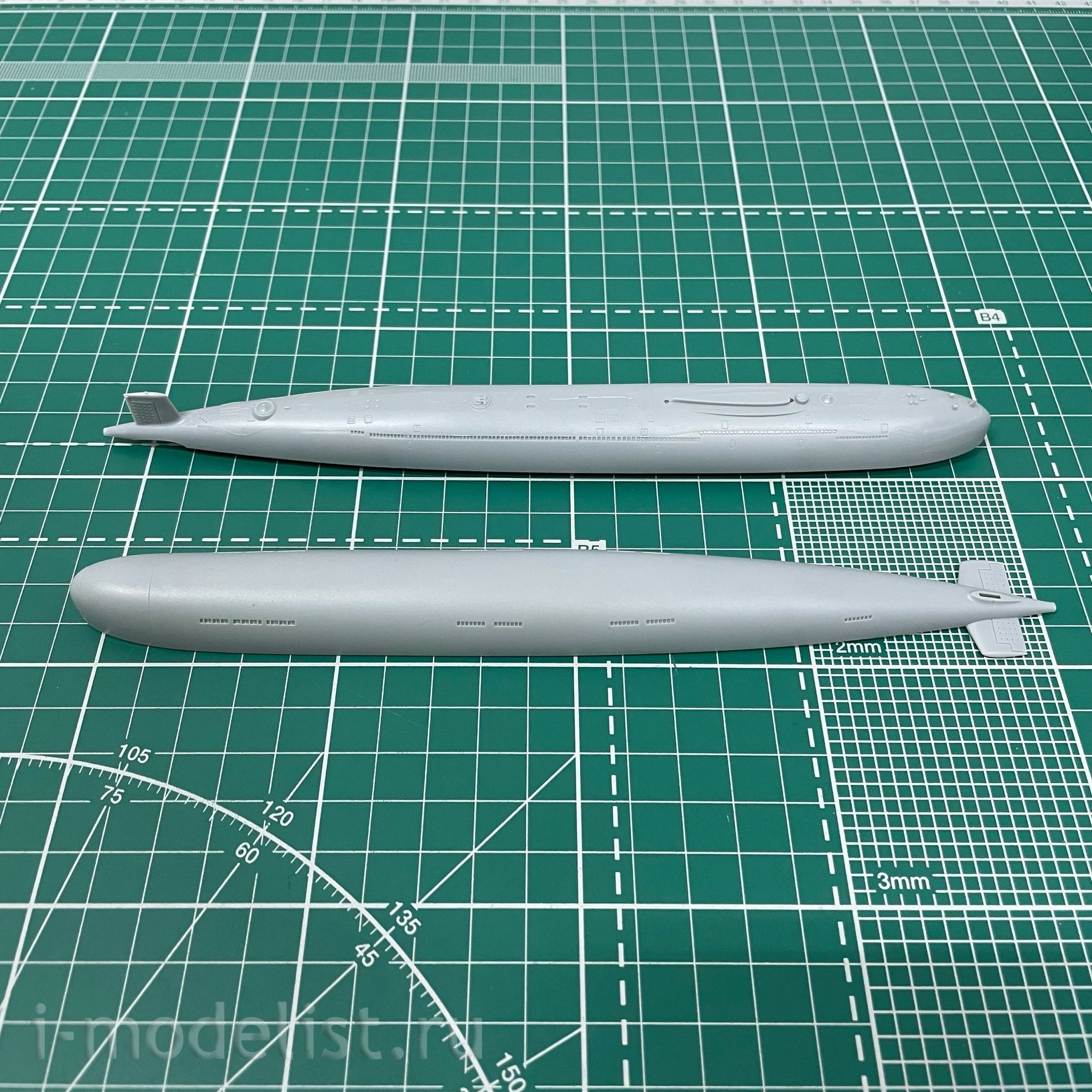 83518 HobbyBoss 1/350 PLA Navy Type 039 Song Class