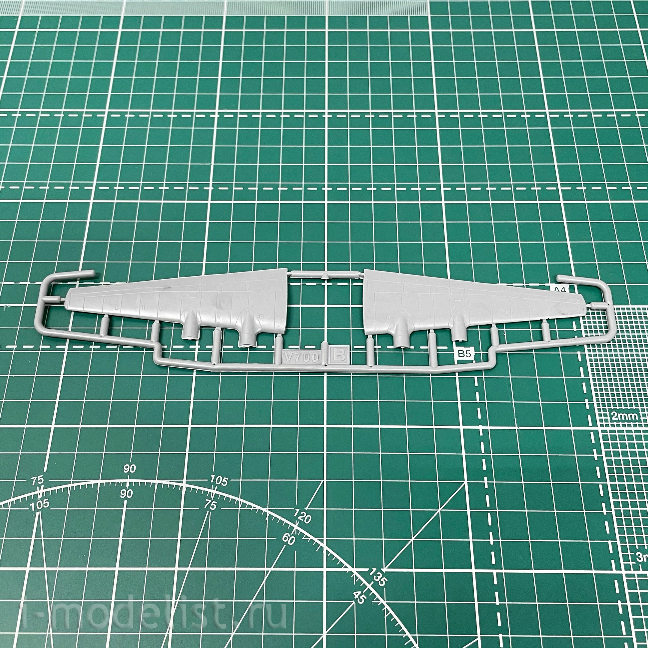 144138 Orient Express 1/144 Viscount 700 Airliner