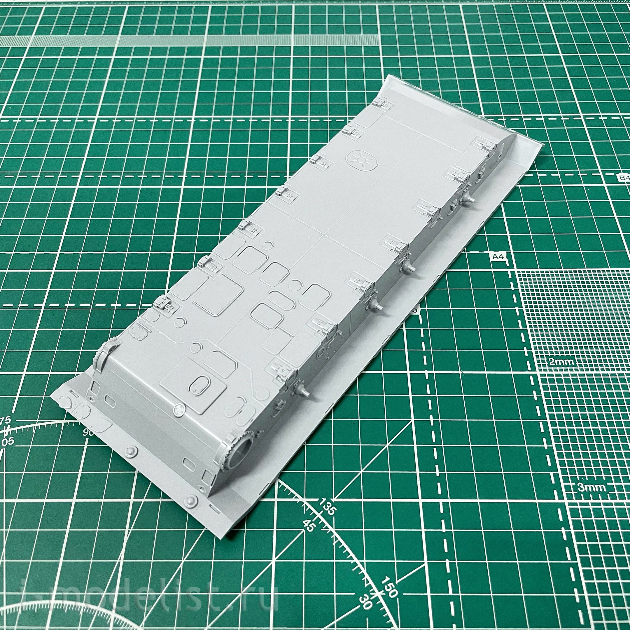 3633P Zvezda 1/35 Russian anti-aircraft missile system Tor-M2
