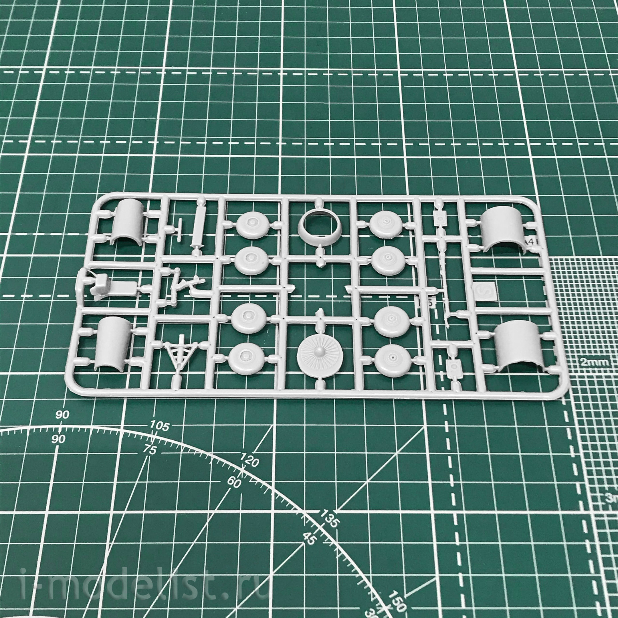72278 Amodel 1/72 T-u-134A CSA