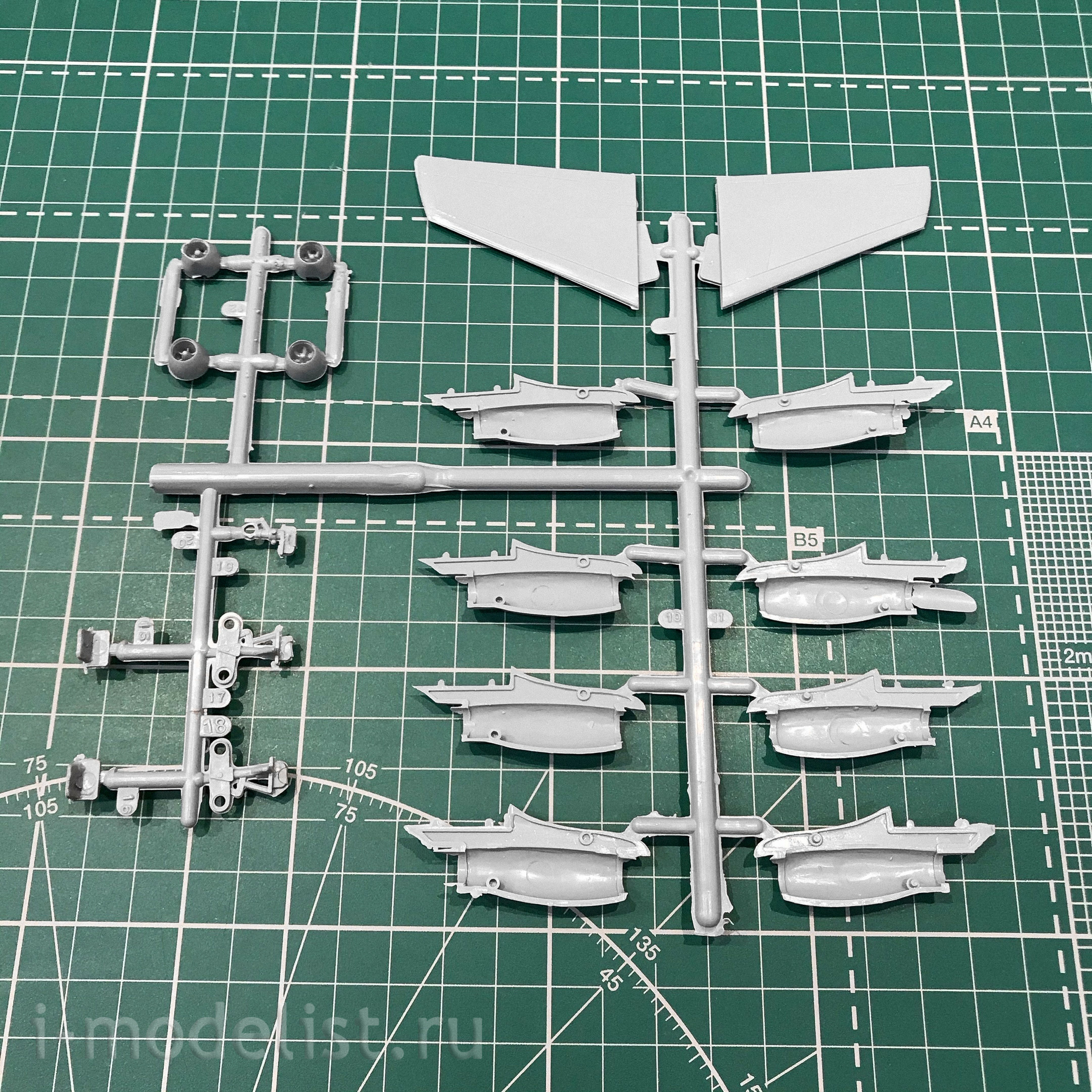 14401 Eastern Express 1/144 scales Airliner Boeing 707-121