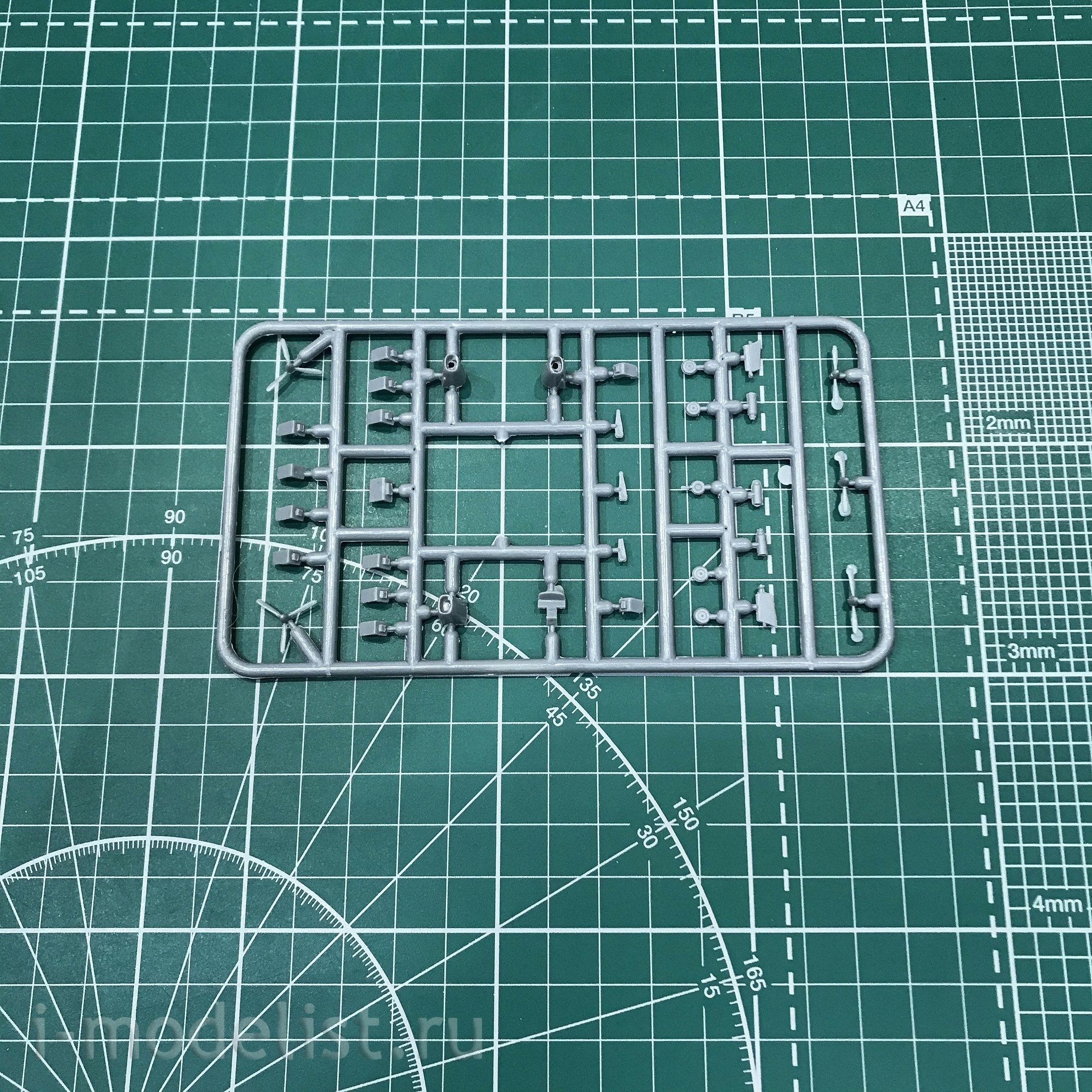 14491 Orient Express 1/144 Passenger aircraft BN-2A Mk III Trislander