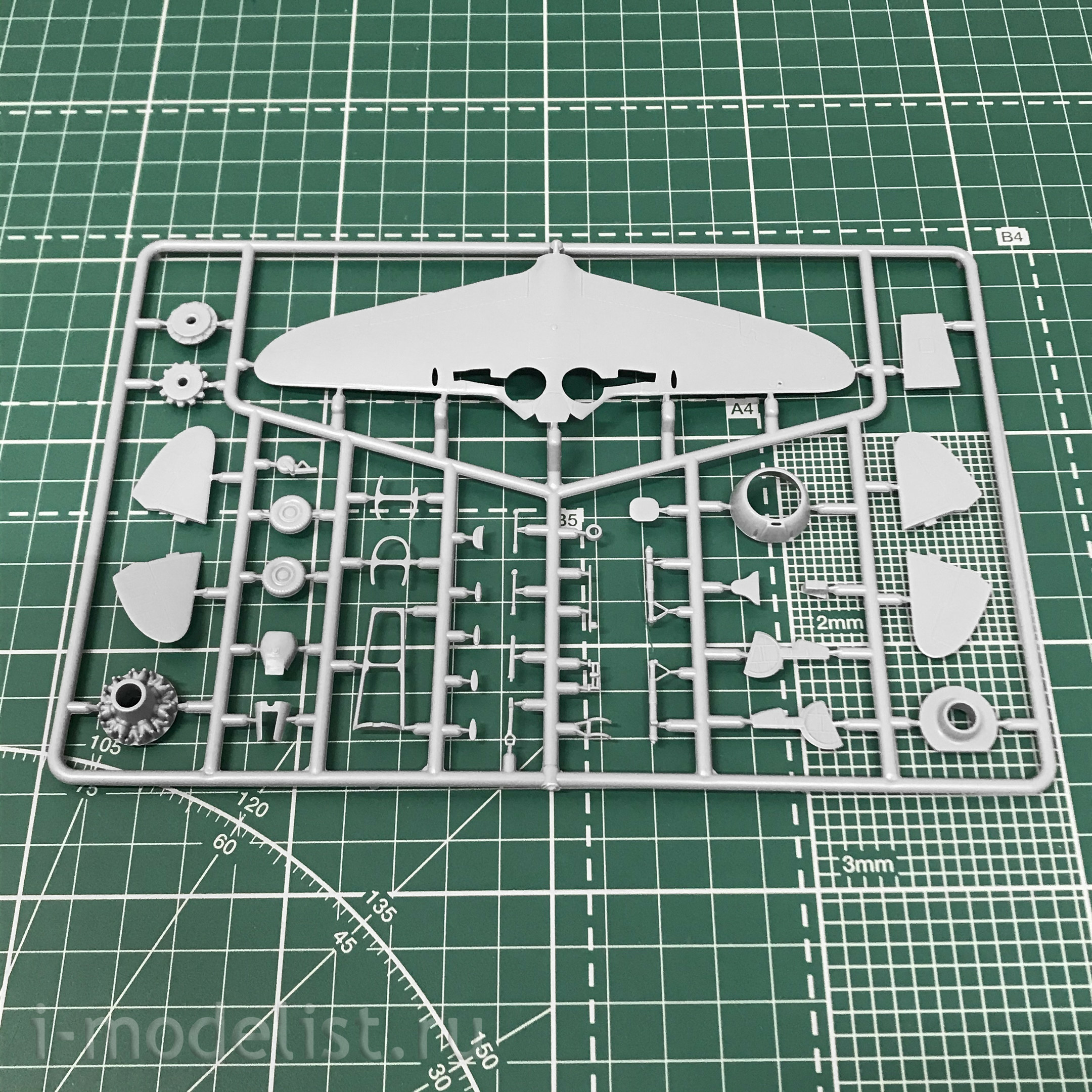 KPM0194 Kovozavody Prostejov 1/72 Aircraft La-5 Late 
