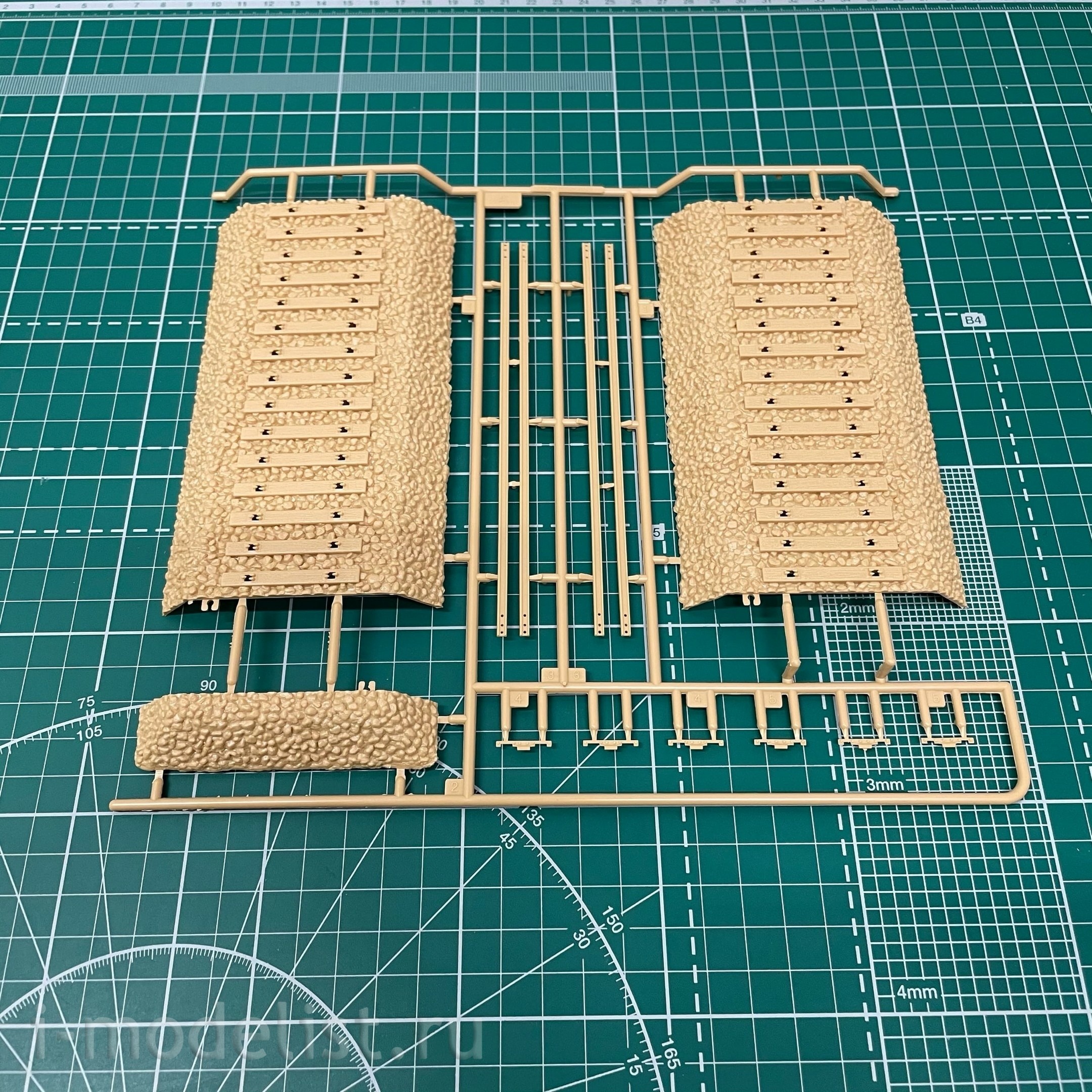 82934 HobbyBoss 1/72 Schwere Plattformwagen Type SSyms 80 & Pz.Kpfw.VI Ausf.E