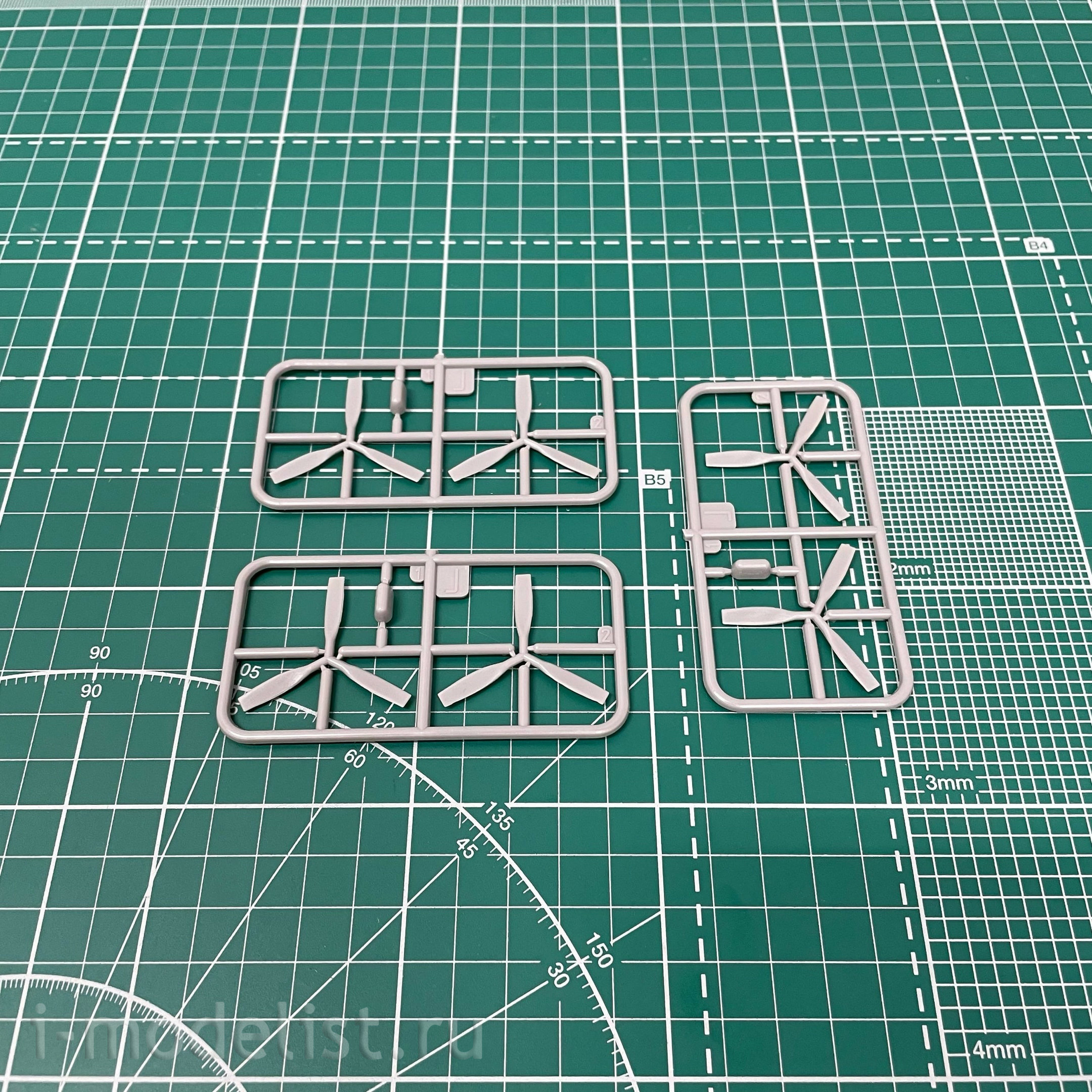 337 Roden 1/144 Convair B-36D Peacemaker Aircraft