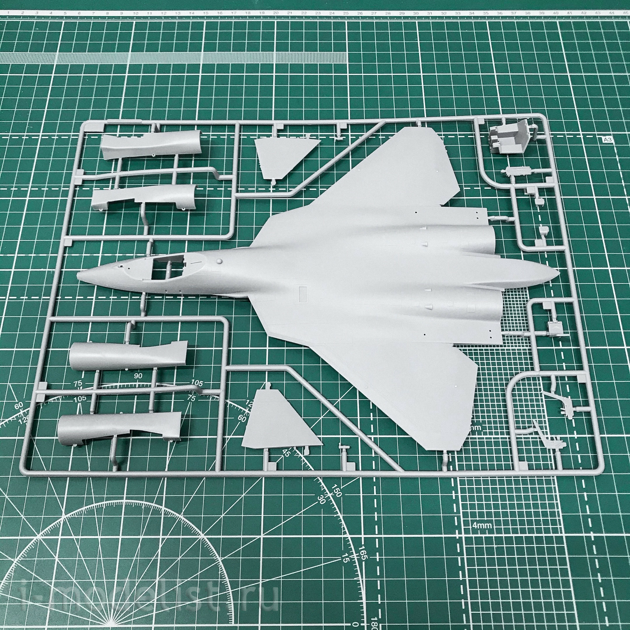 72036 ARK models 1/72 PAK-FA T-50 Fighter jet of Russian air force 5th generation (repacking 