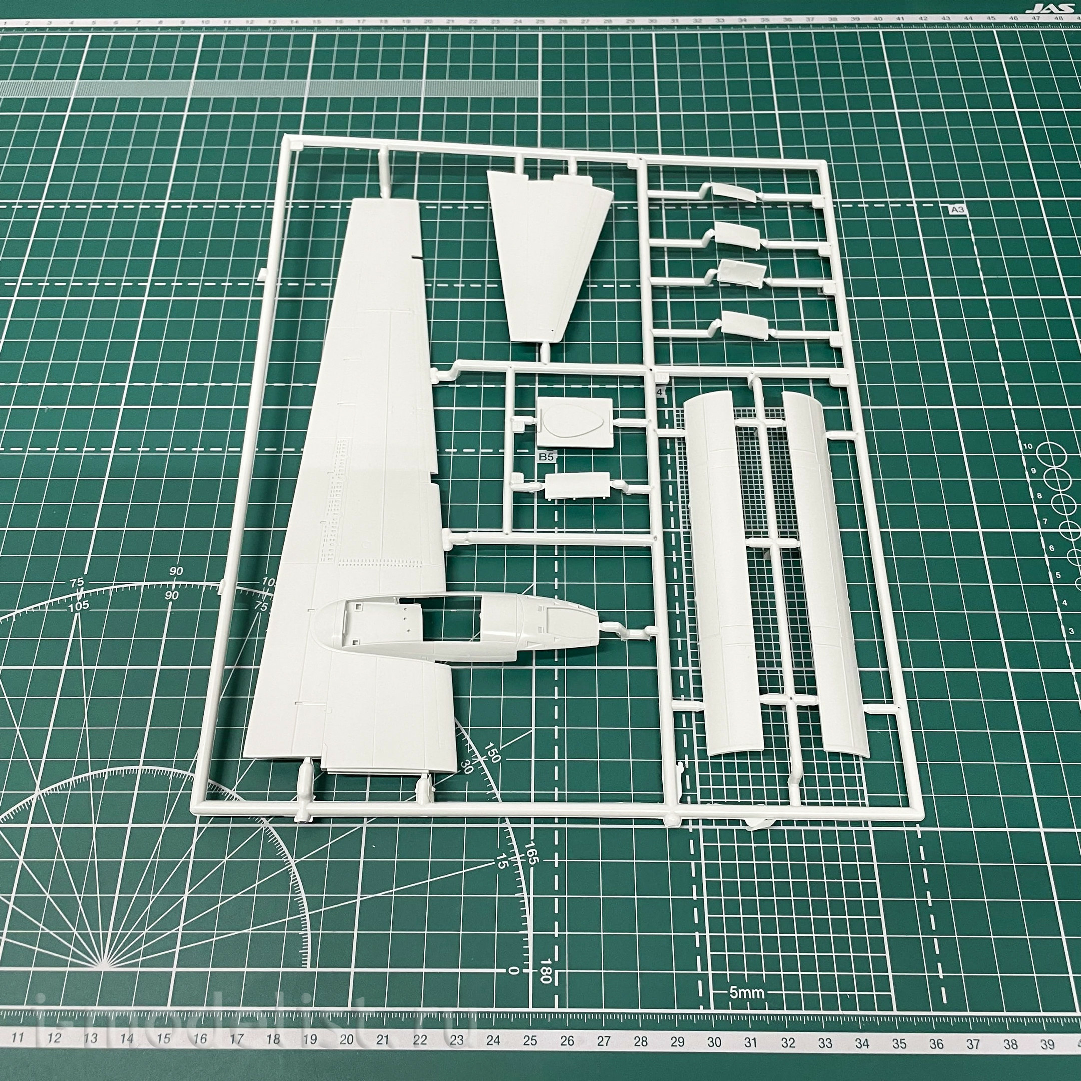 03845 Revell 1/72  Patrol aircraft Breguet Atlantic 1 