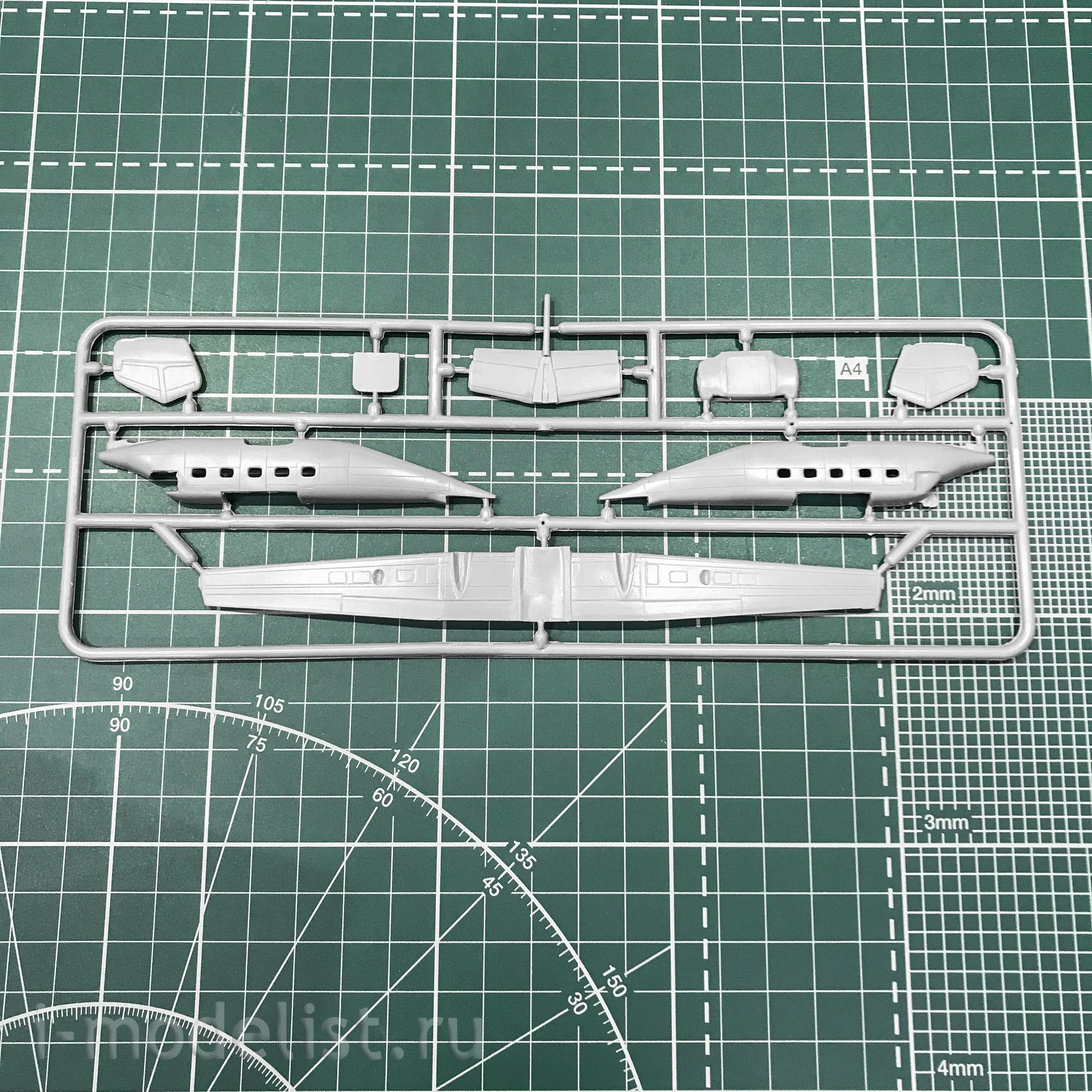 1460 Amodel 1/144 Aircraft Pzl M-28 Bryza bis