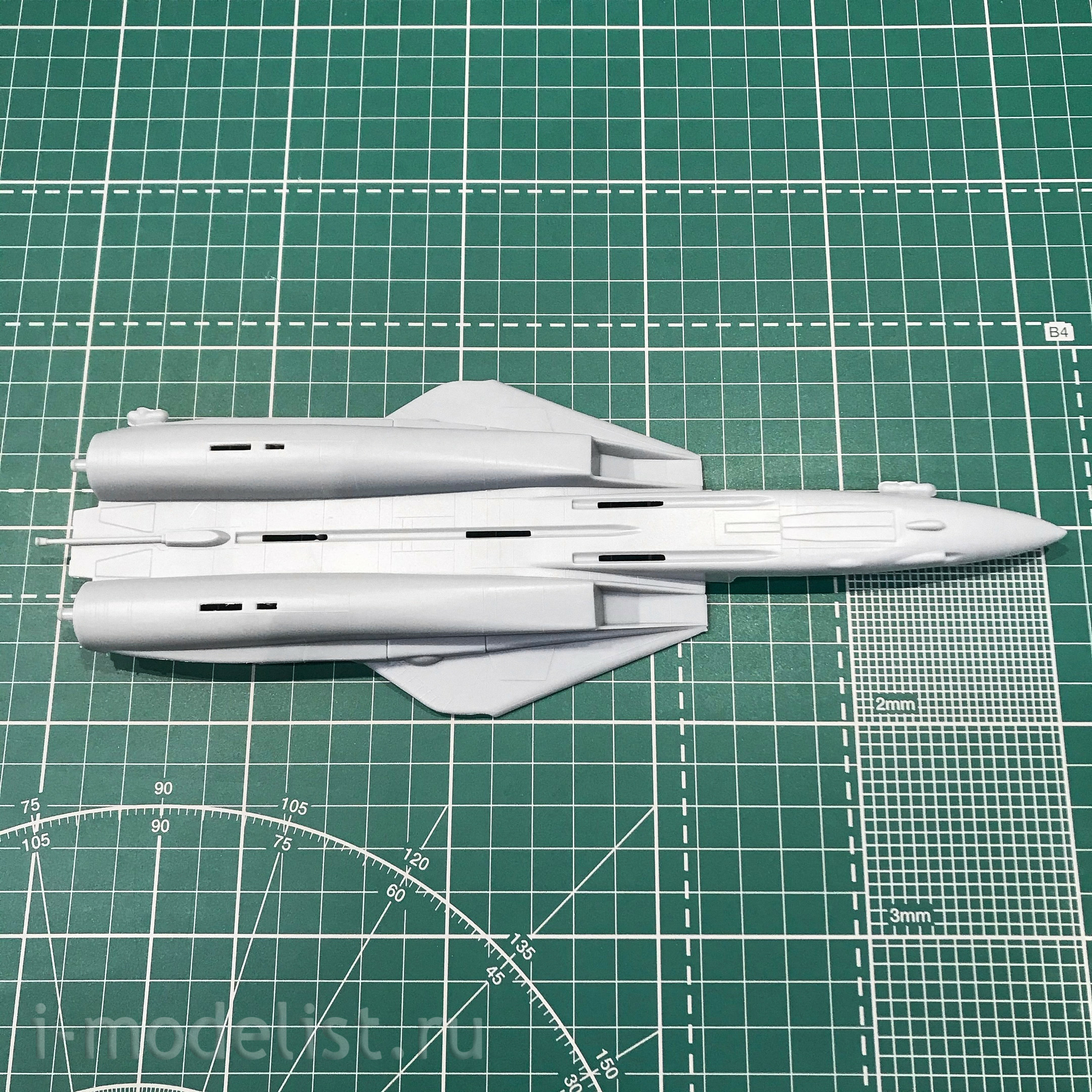 04966 1/72 Revell American multirole fighter 
