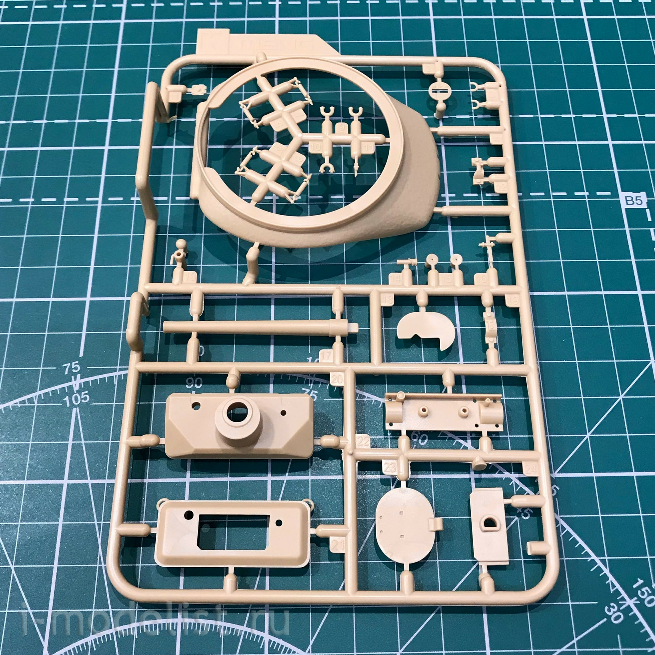 TS-045 Tank, Meng 1/35 US Assault Tank Jumbo M4E3A2