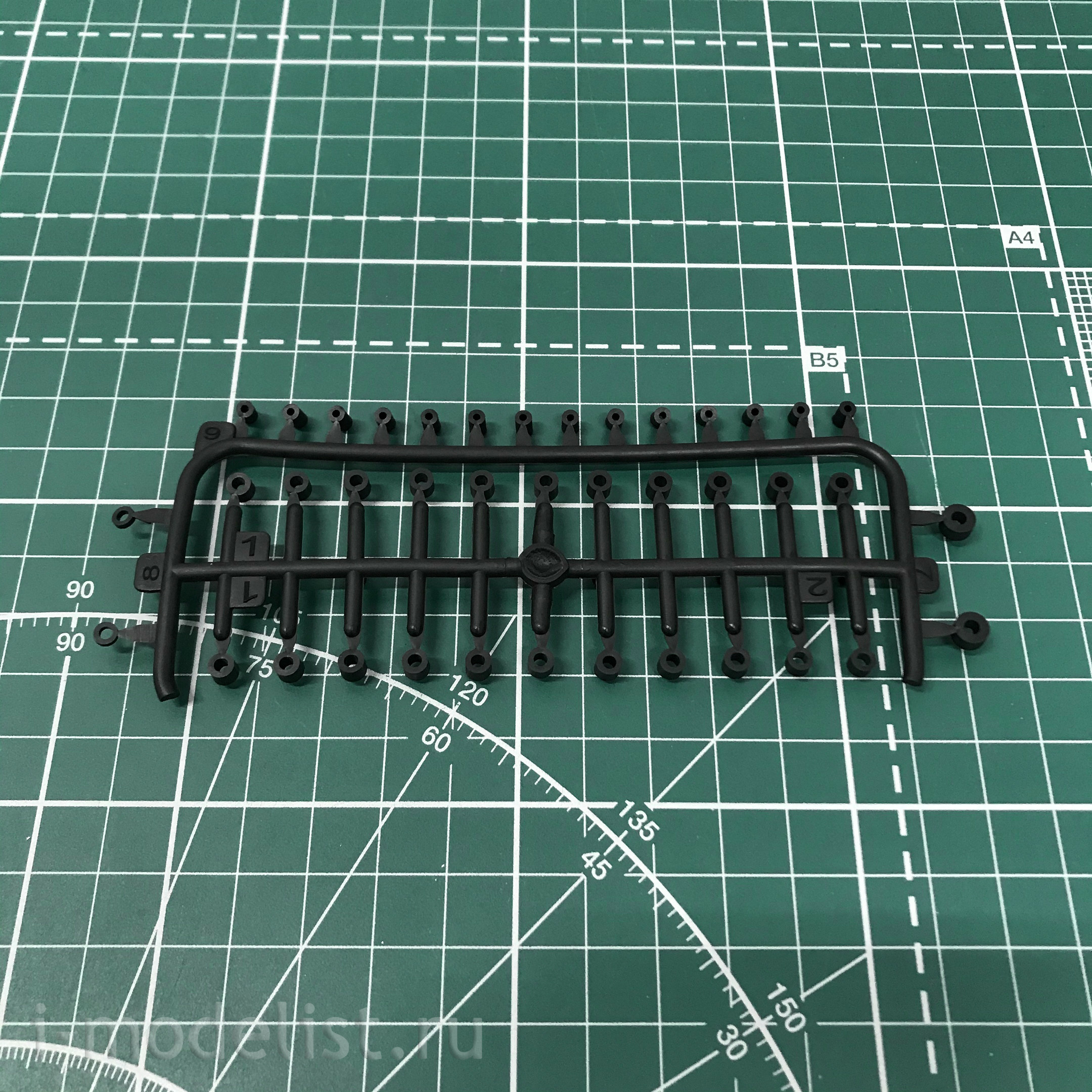 RM-5070 Rye Field Model 1/35 Tank Pz. Kpfw. III Ausf. J