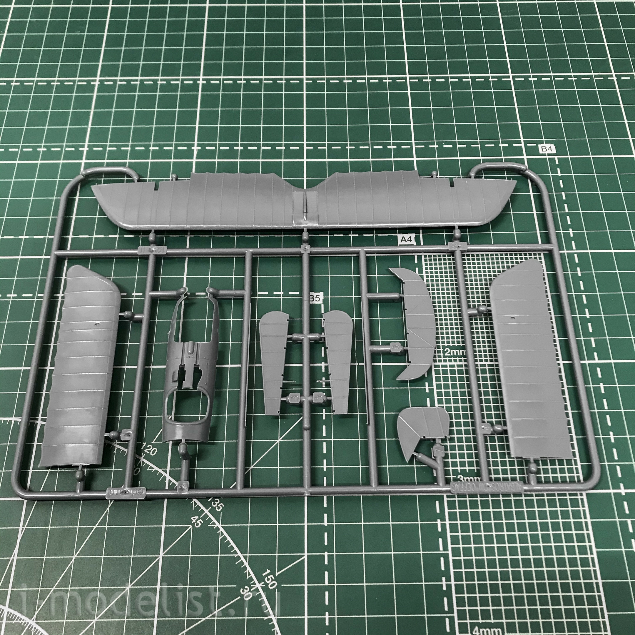 84150 Edward 1/48 world war I Biplane Albatros D. III Oeffag 153
