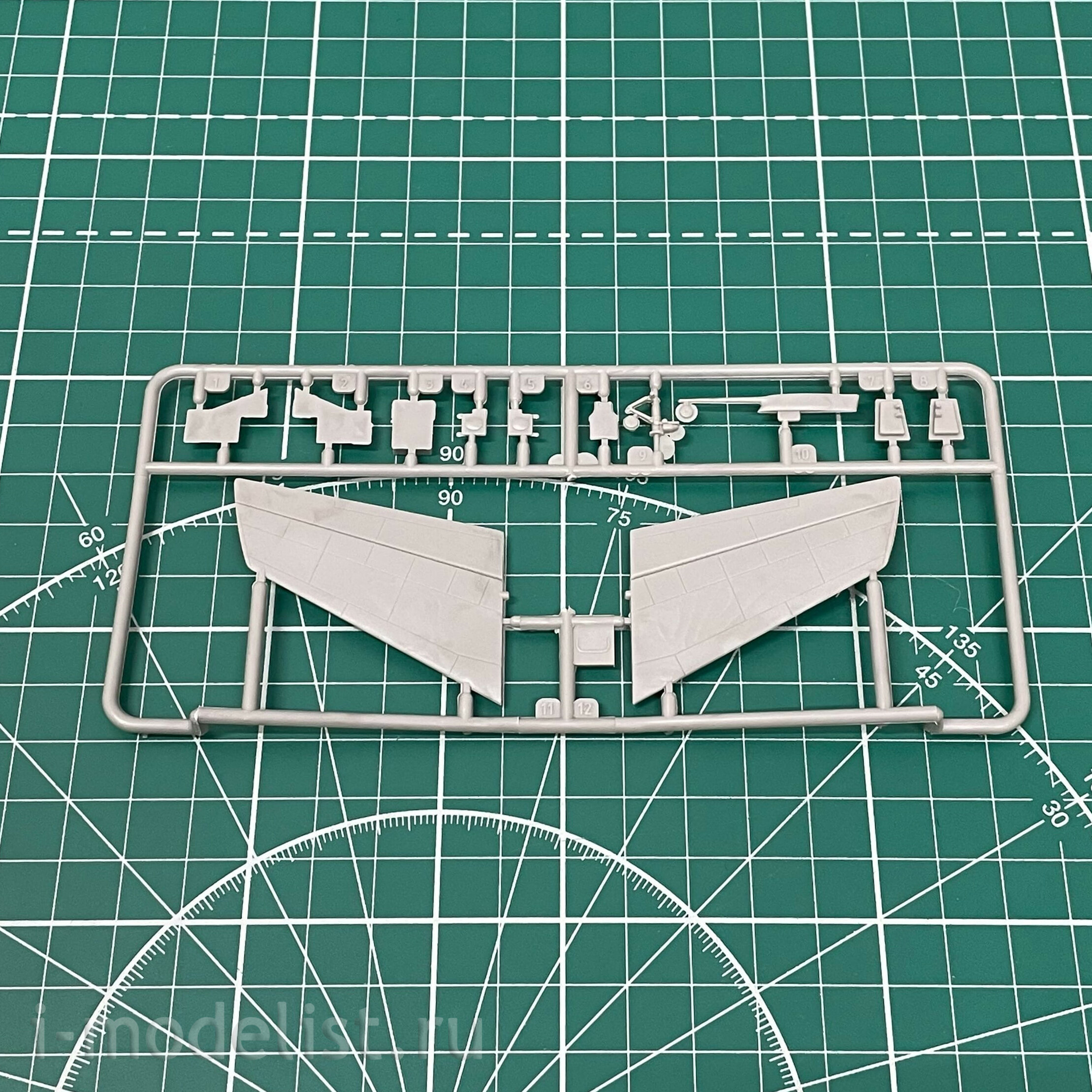 320 Roden 1/144 Passenger aircraft Boeing 720 United 