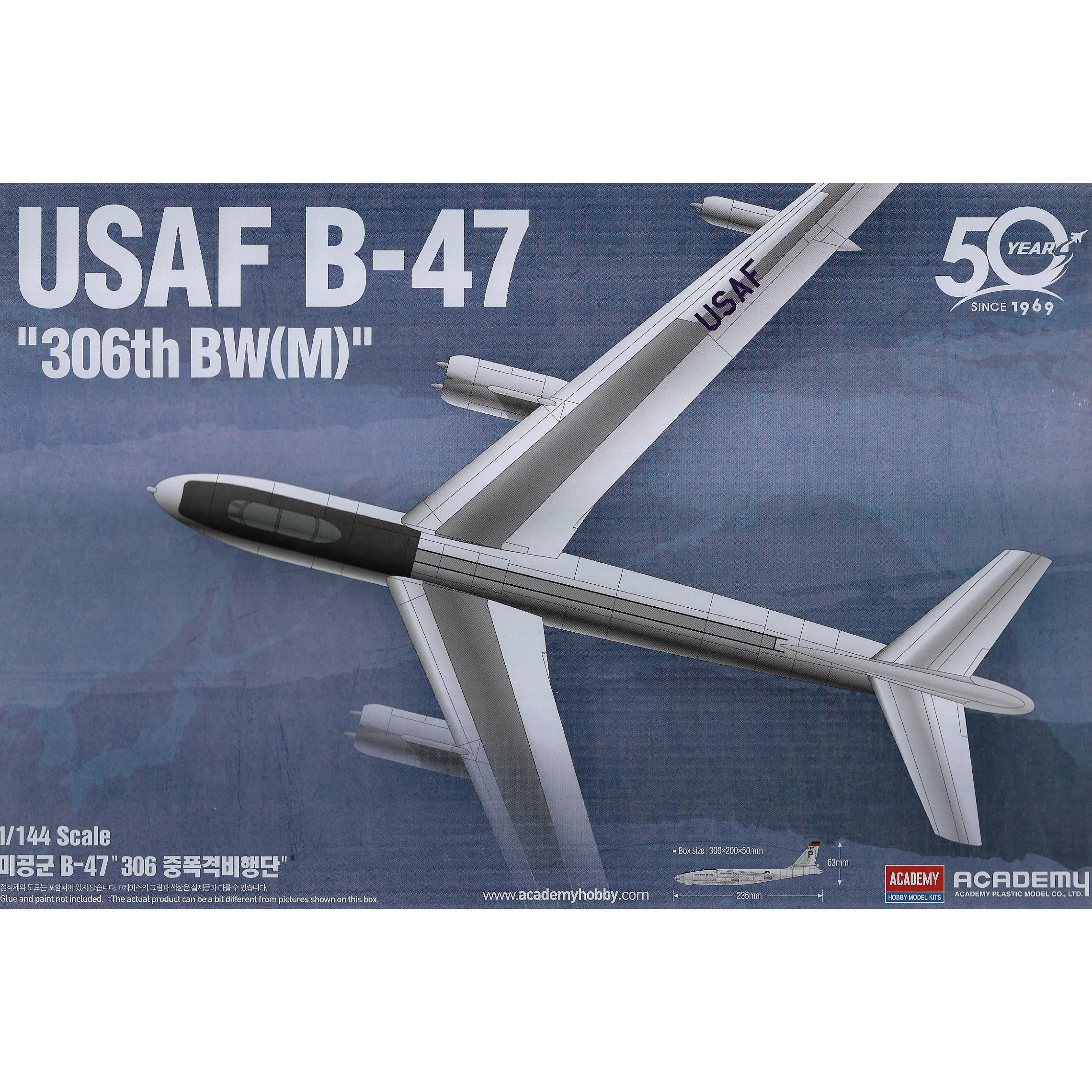 12618 Academy 1/144 scales Plane USAF Boeing B-47
