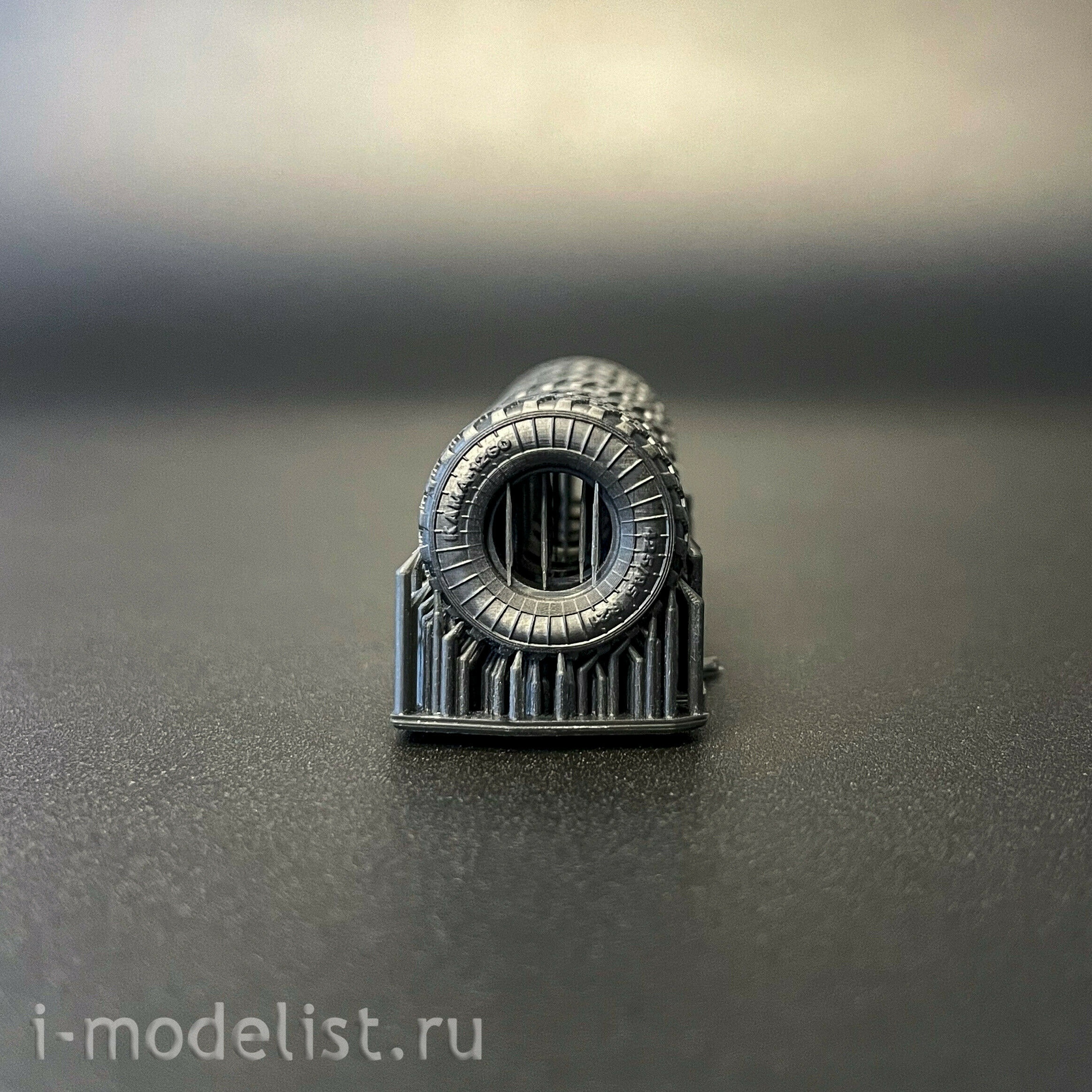 Im72034 GE Models 1/72 Набор колёс с шинами КАМА с просадкой 6 шт. + диски (Zvezda)