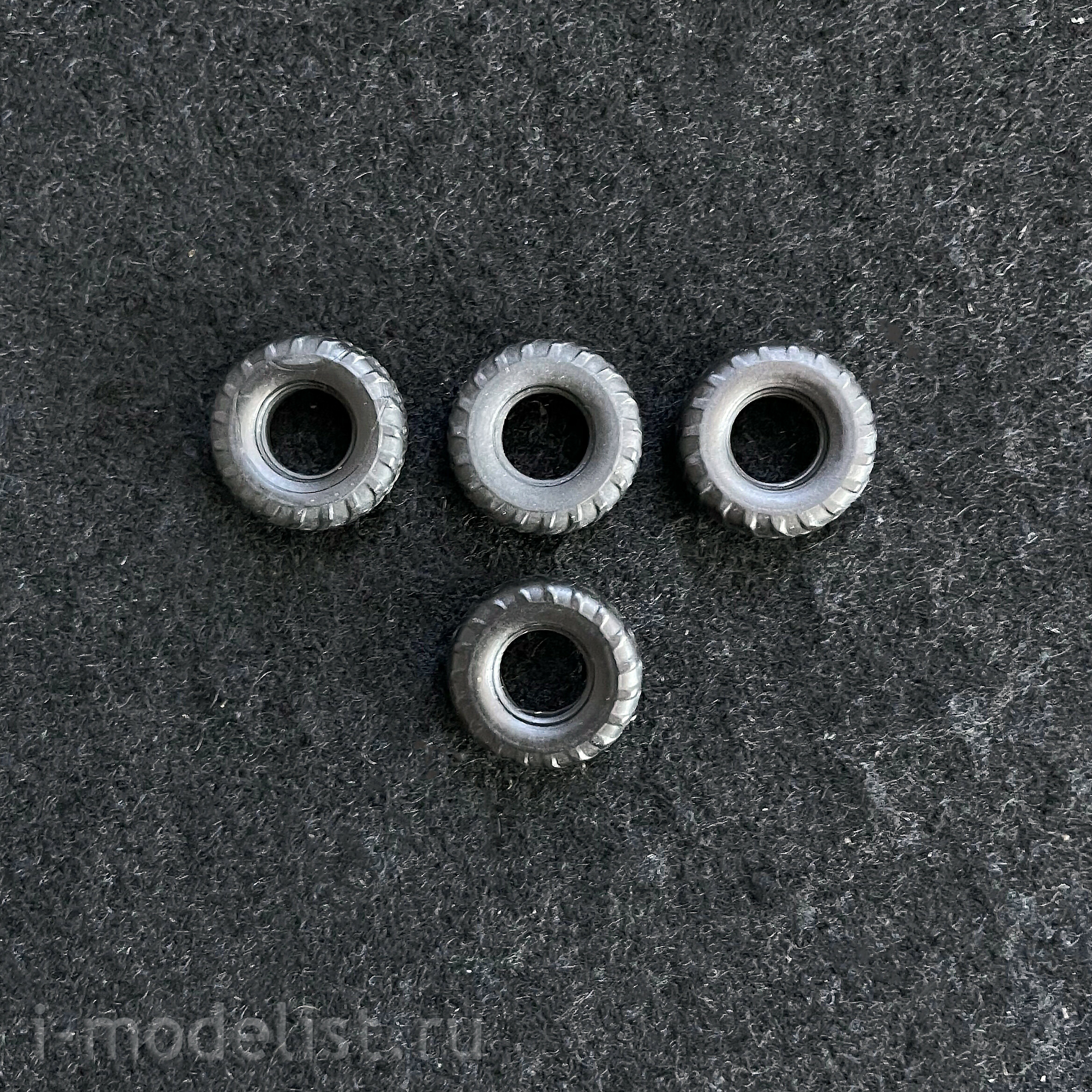 07439 Trumpeter 1/72 Armored Car M706 Commando in Vietnam