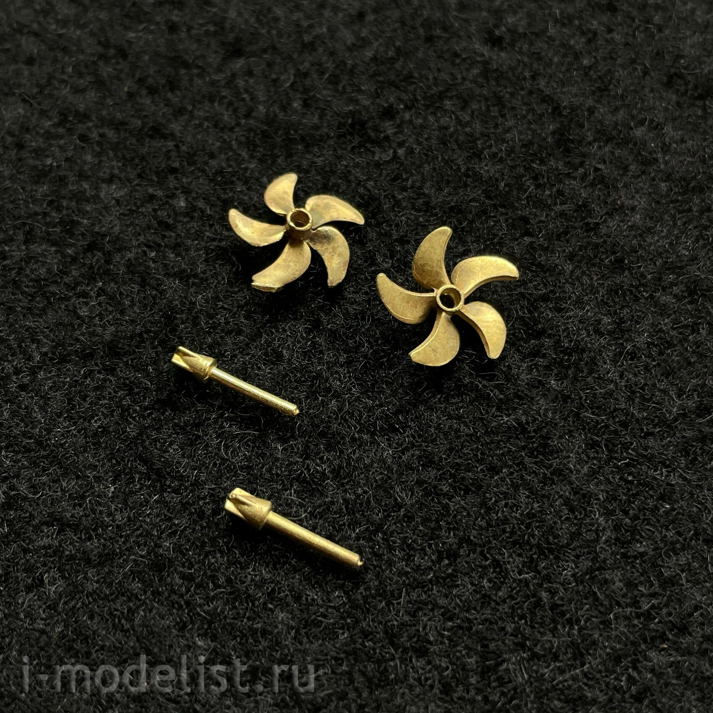 EB350046 Squadron 1/350 Screw 5-bladed 11 mm Tula Submarine (2 pcs/pack)