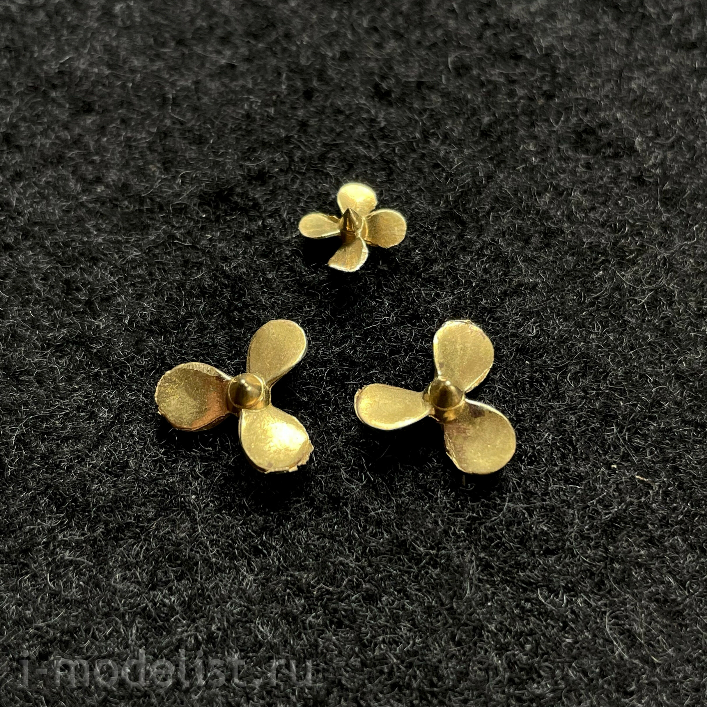 EB350047 Squadron 1/700 Screws 3- and 4-bladed 
