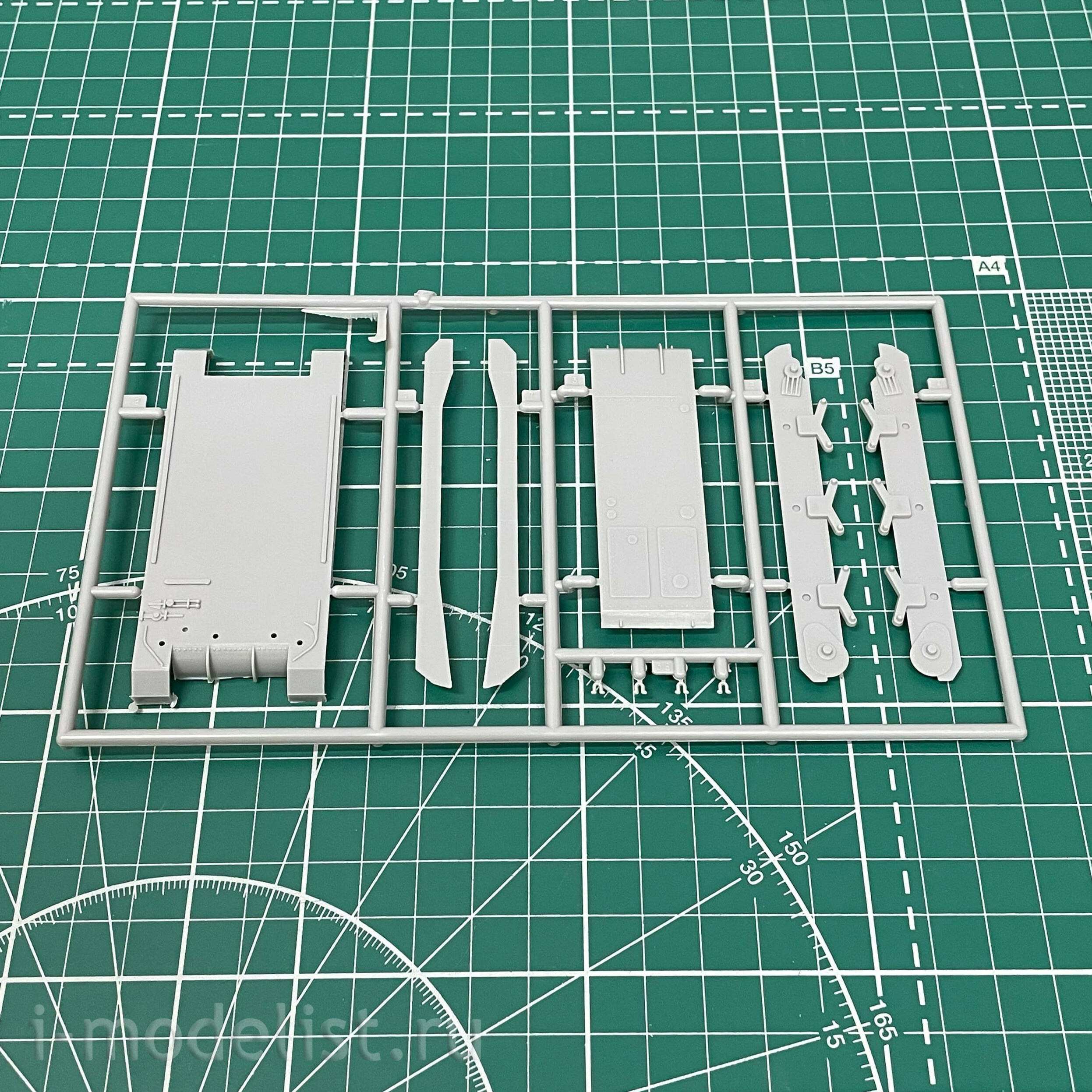 31105 Hasegawa 1/72 Medium Tank M3 Grant Mk.I