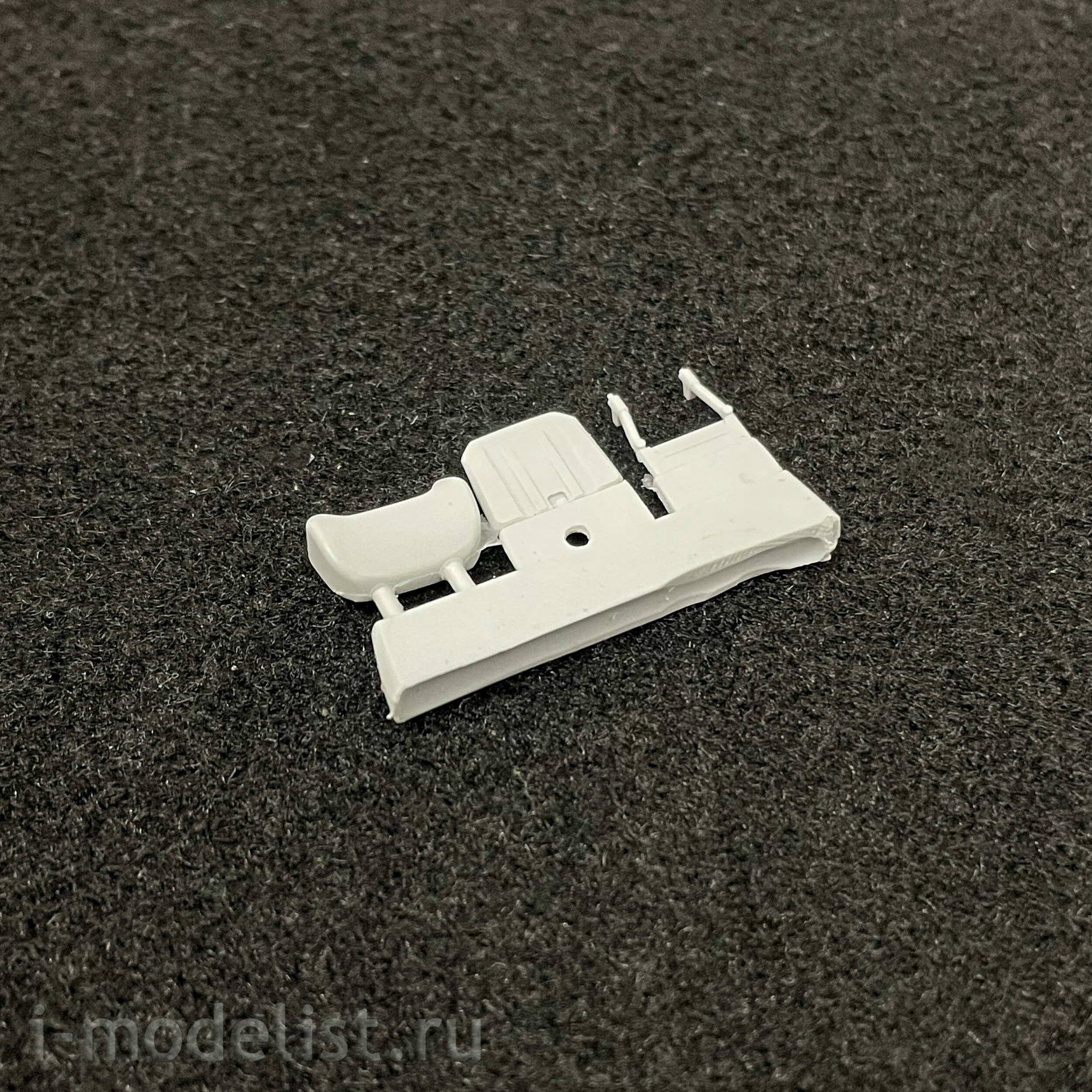 35245 Miniarm 1/35 ATV AM-1
