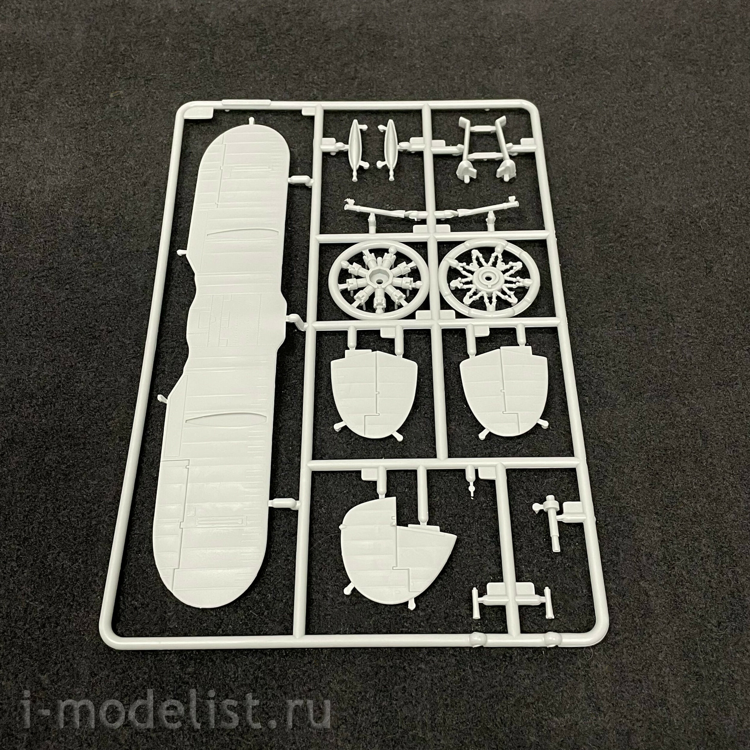 64804 I Love Kit 1/48 Gloster Gladiator MK2 Fighter