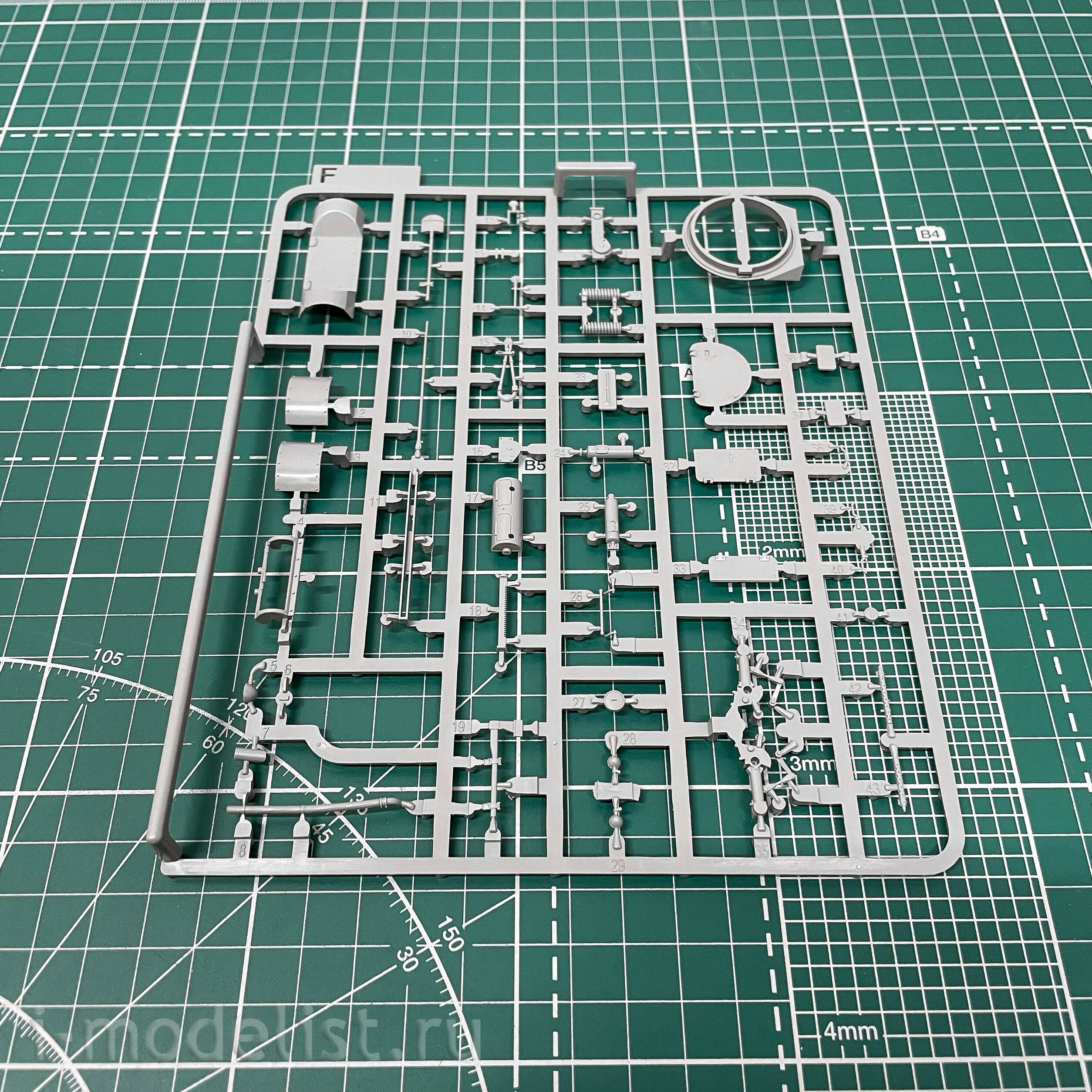 AMIG8506 Ammo Mig 1/35 Panzer I Breda Tank, Spanish Civil War 1936 - 1939