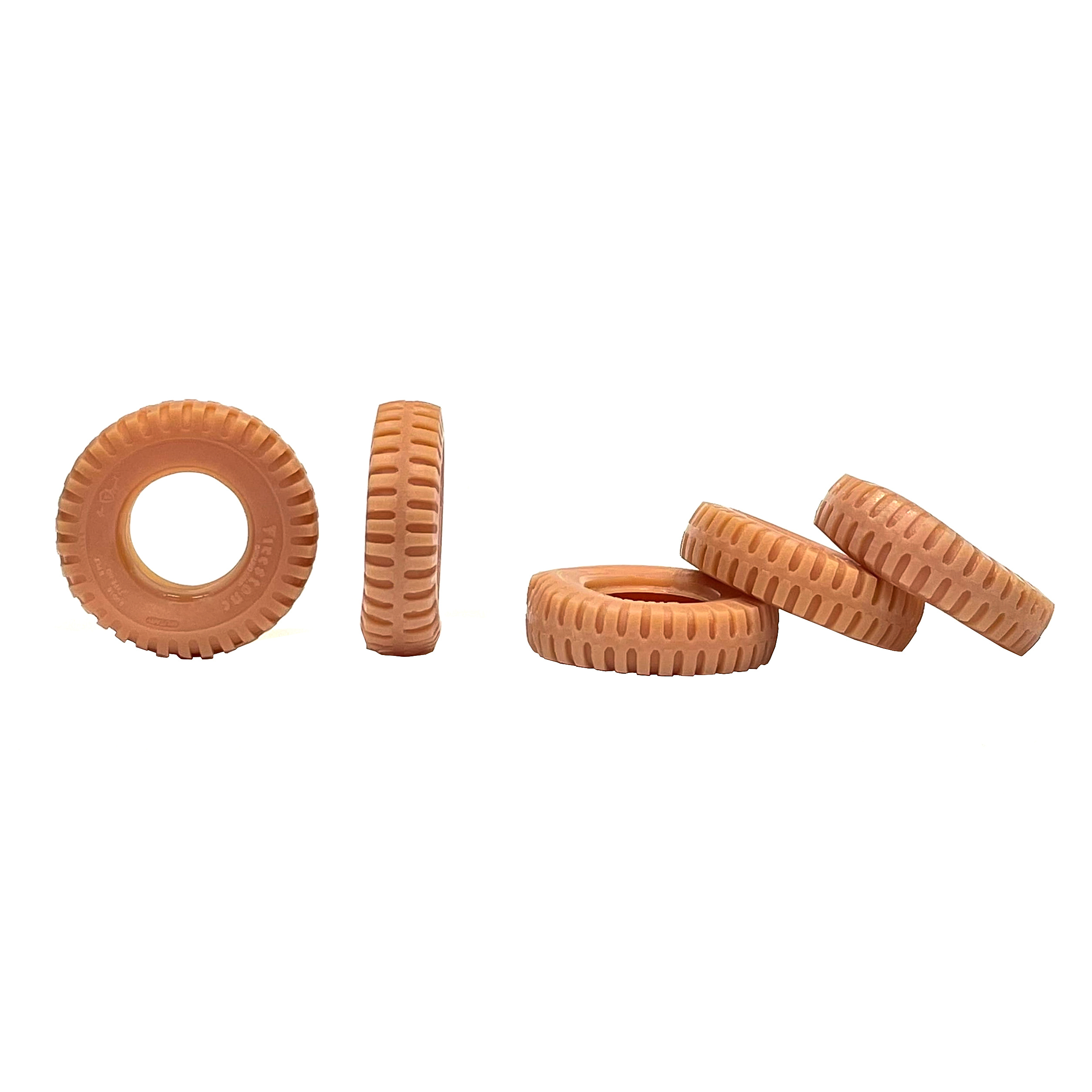 DVC35011 DVC 1/35 Tires for Dodge car under load (included 4 pieces + spare tire without load)