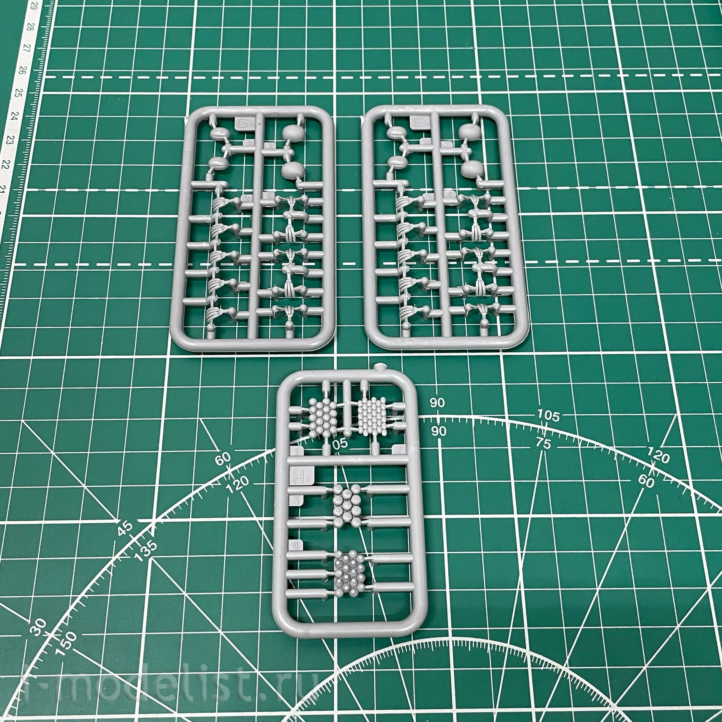 35628 MiniArt 1/35 Wooden Fruit Crates
