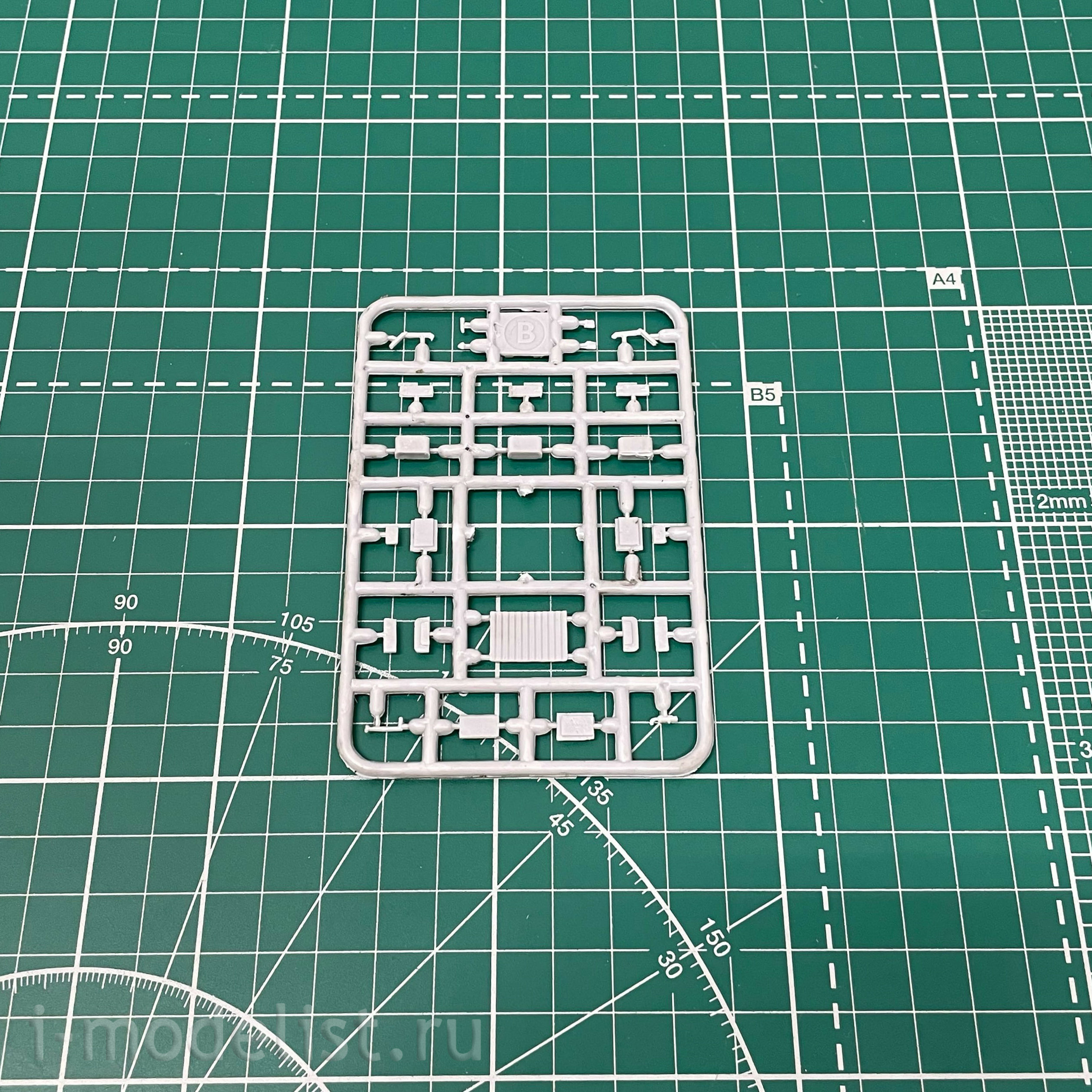 72003 Zebrano 1/72 Soviet Aviation radio station RSB-F