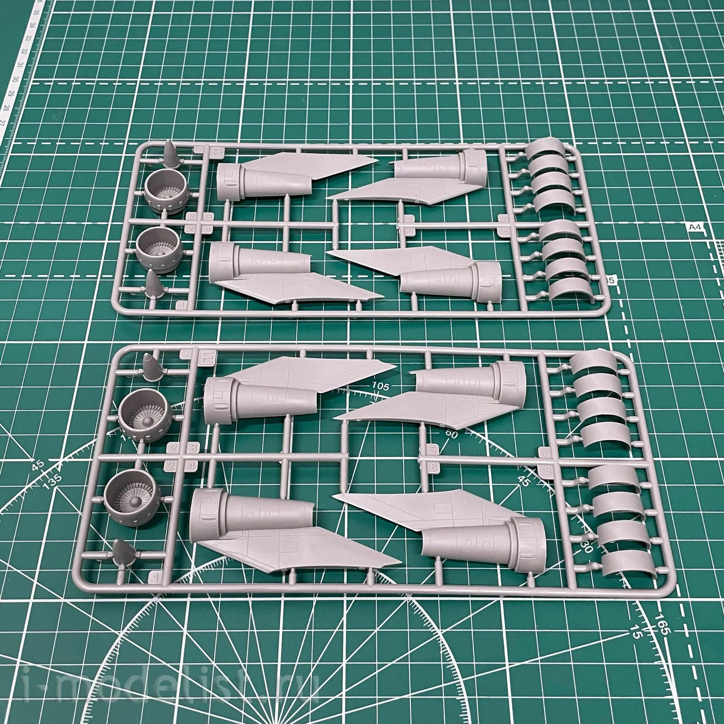 330 Roden 1/144 C-5B Galaxy