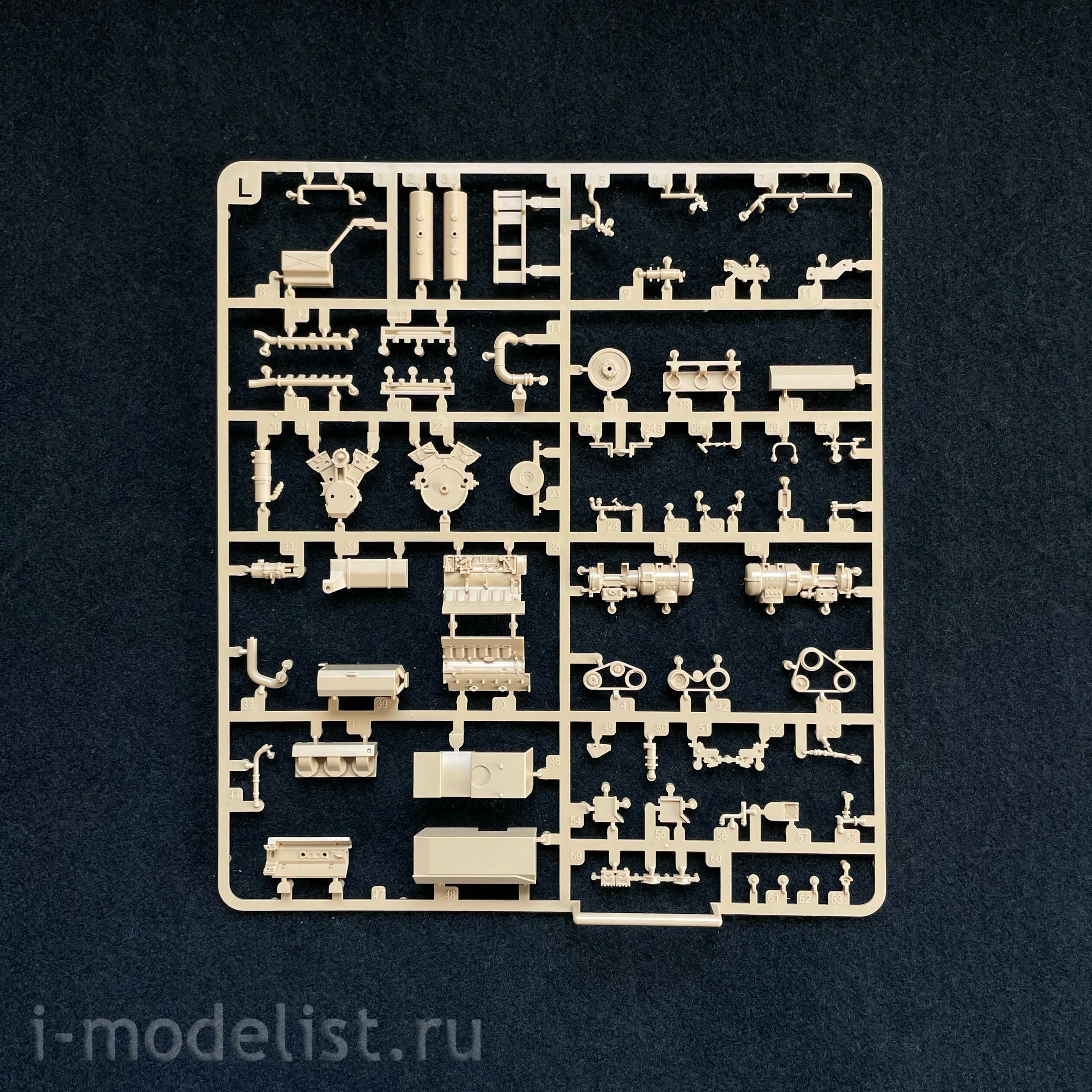 RM-5088 Rye Field Model 1/35 ACS StuH42 & StuG.III Ausf.G, late (full interior)