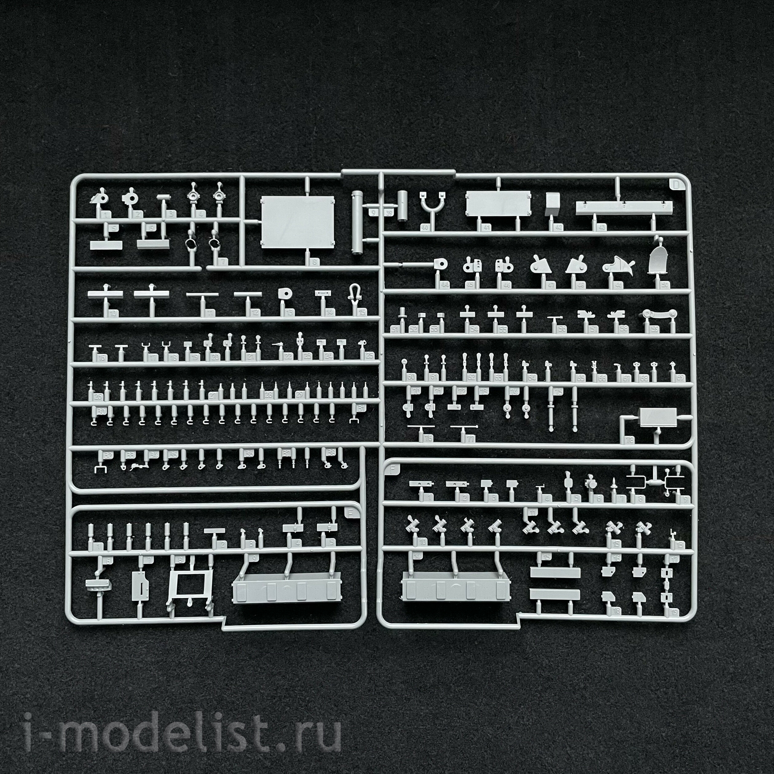 BT-011 Border Model 1/35 Armored Engineering vehicle KODIAK Swiss series \ German Demonstrator EV-3 Pionierpanzer (2in1)