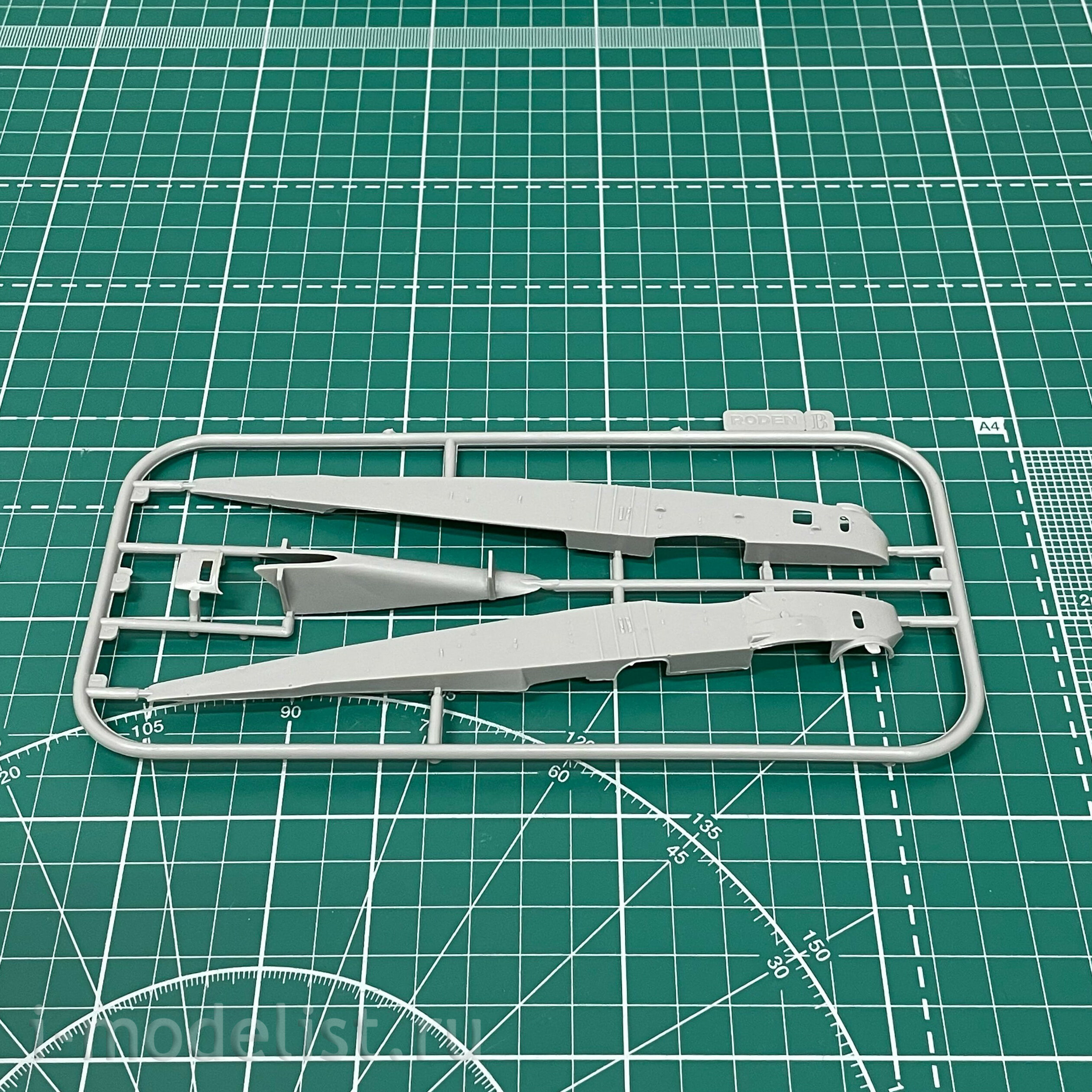 016 Roden 1/72 Gotha G. V Aircraft
