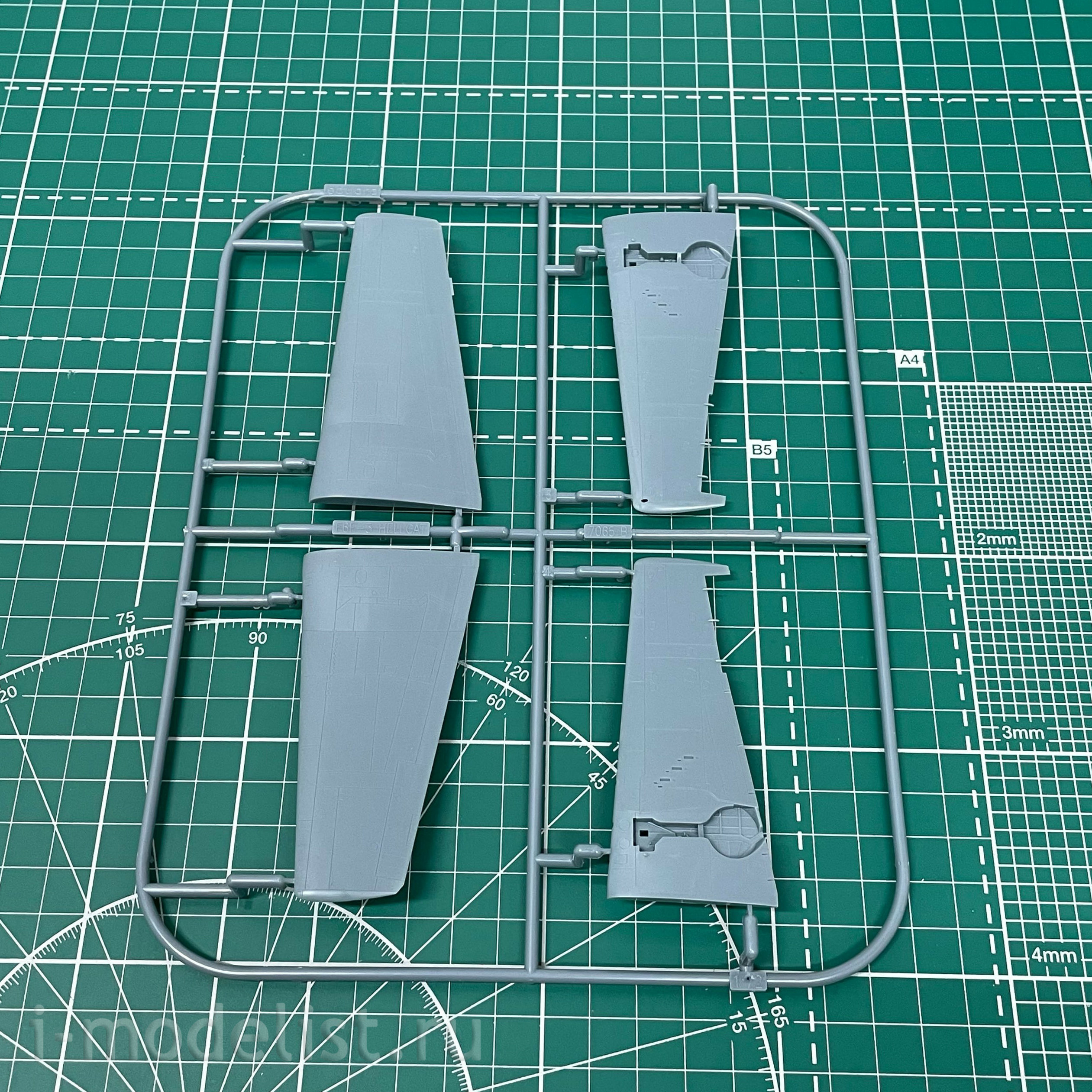 7457 Eduard 1/72 Fighter F6F-3