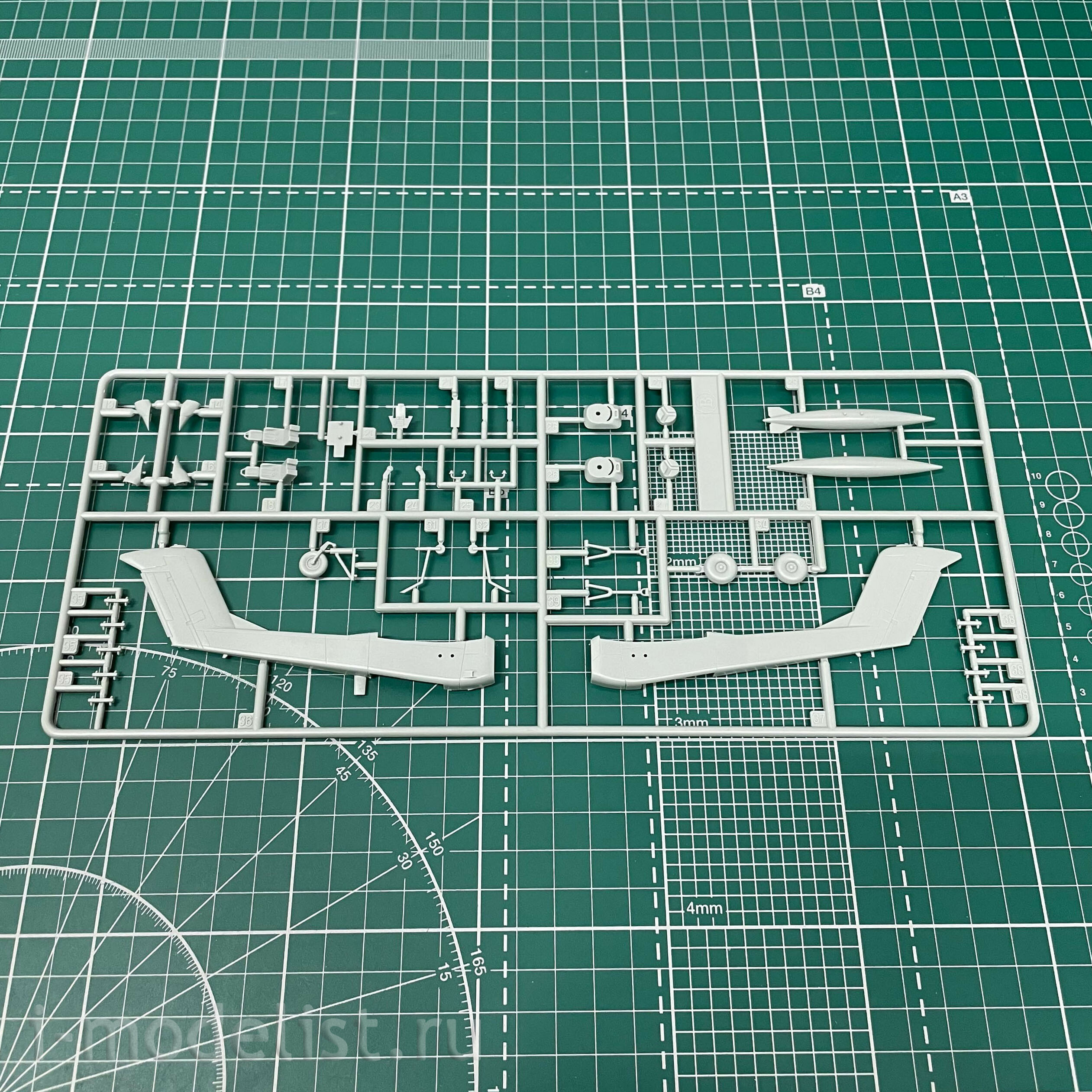 03909 Revell 1/72 OV-10A Bronco