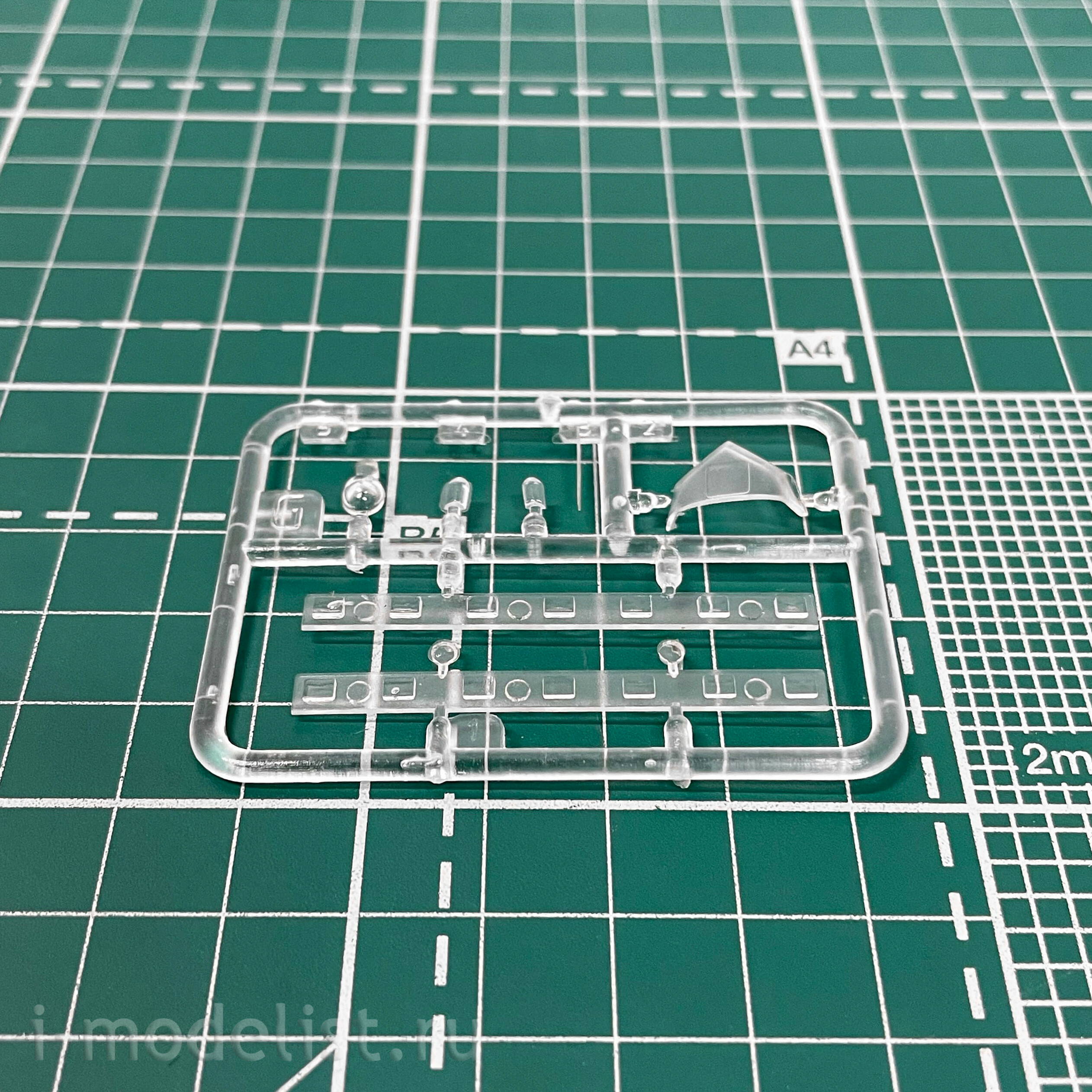 300 Roden 1/144 Douglas C-47 Skytrain (Dakota Mk. III)