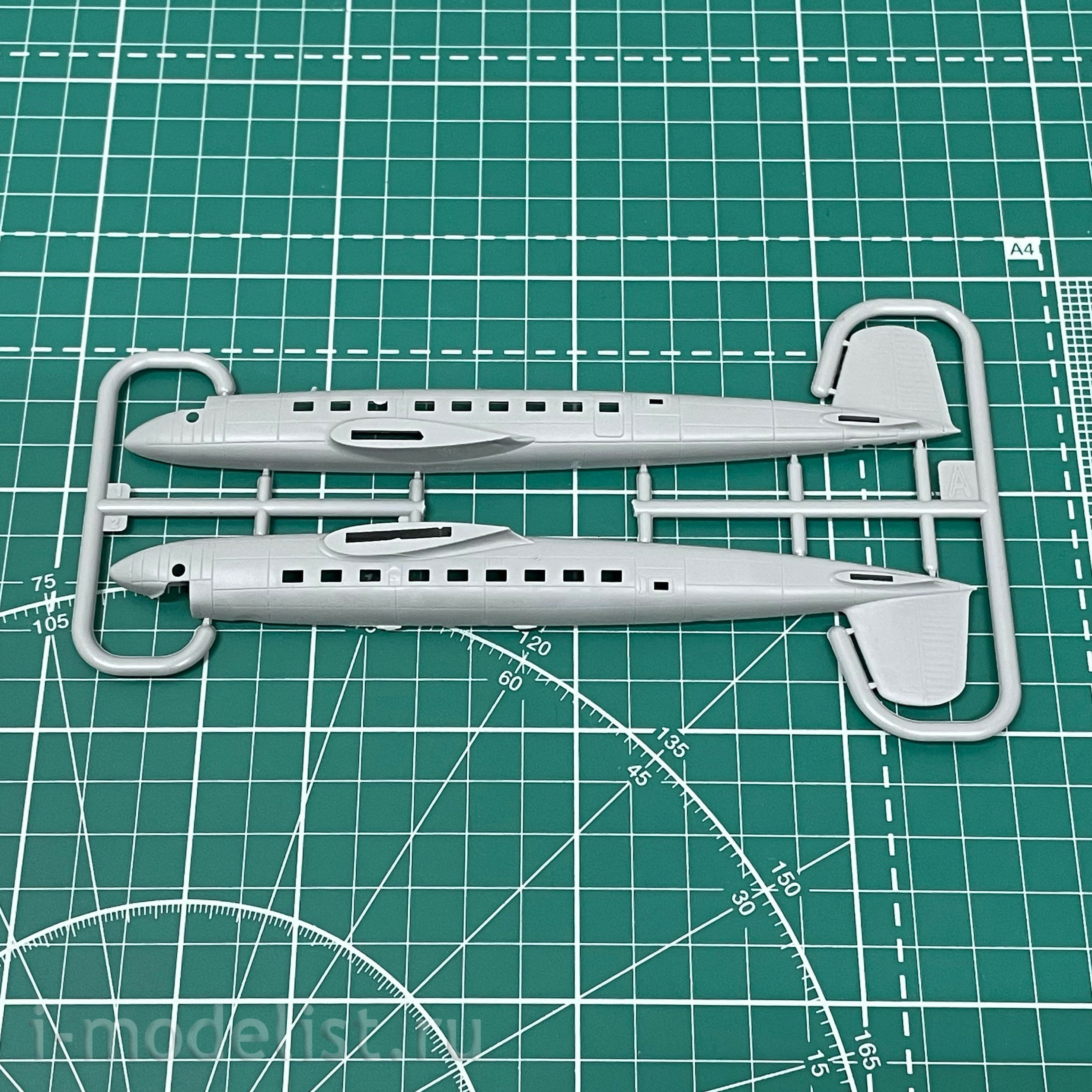 343 Roden 1/144 Focke Wulf FW200V3/A-09 
