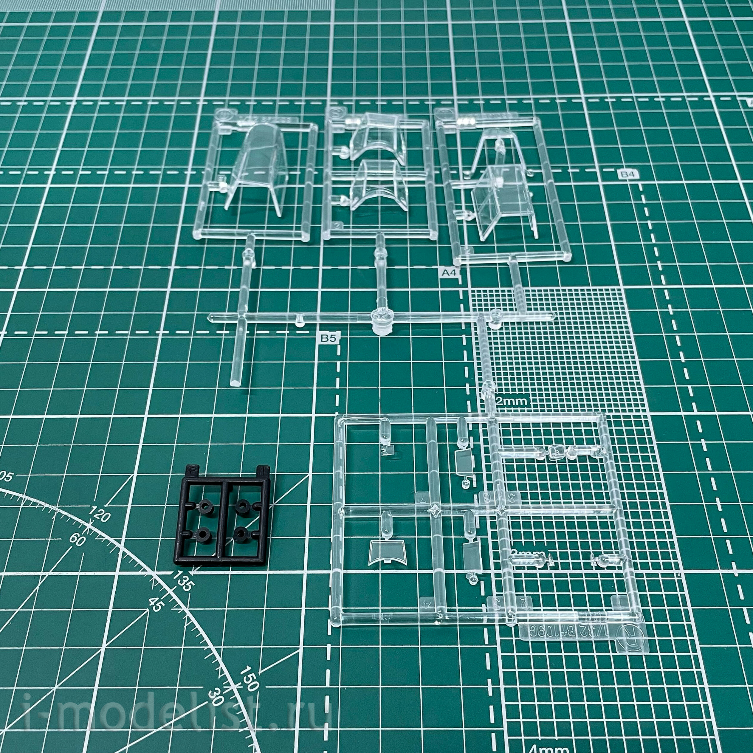 08242 Hasegawa 1/32 Messerschmitt Bf 109G-6 